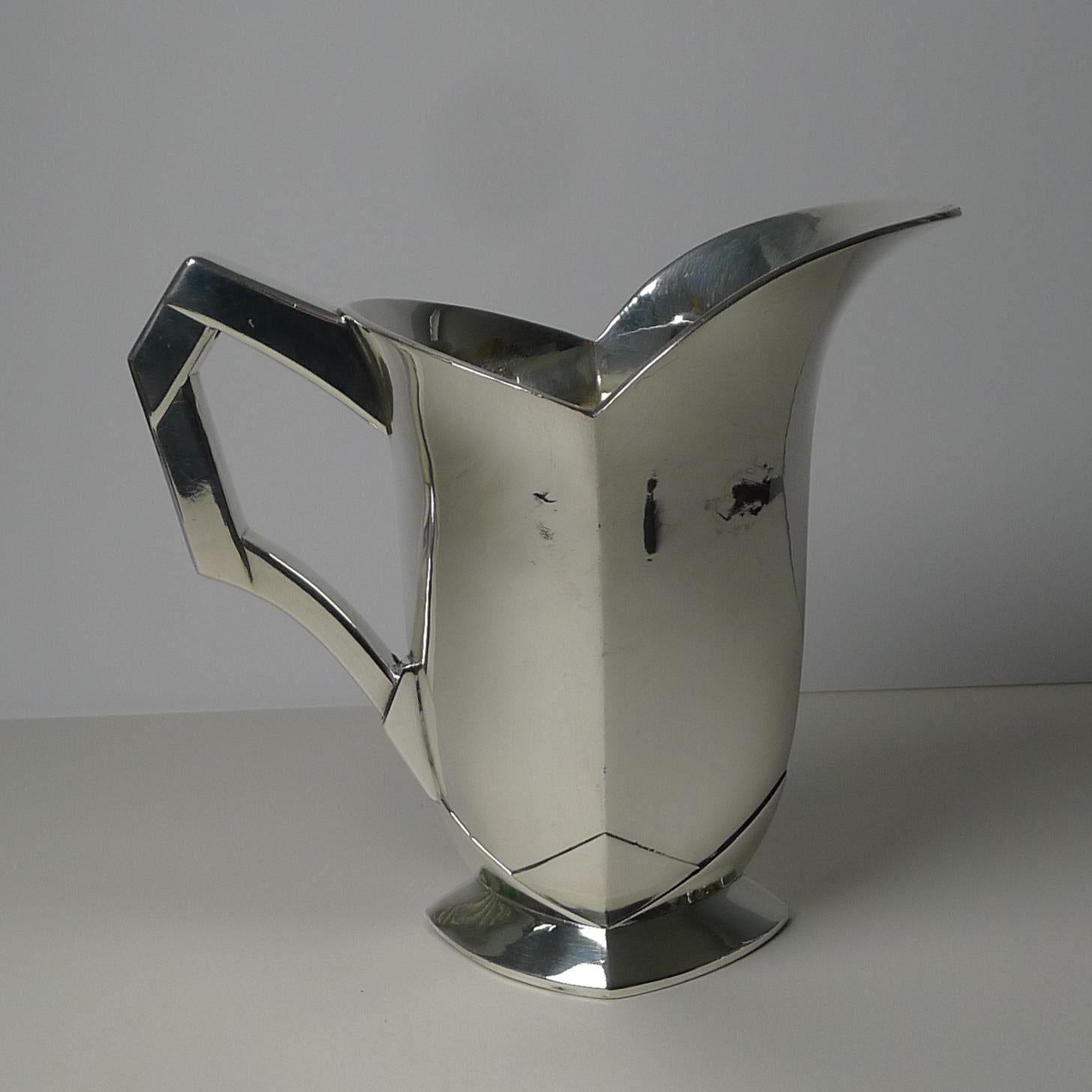 Sue et Mare for Orfèvrerie Gallia / Maison Christofle, Art Deco Jug c.1925 In Good Condition For Sale In Bath, GB