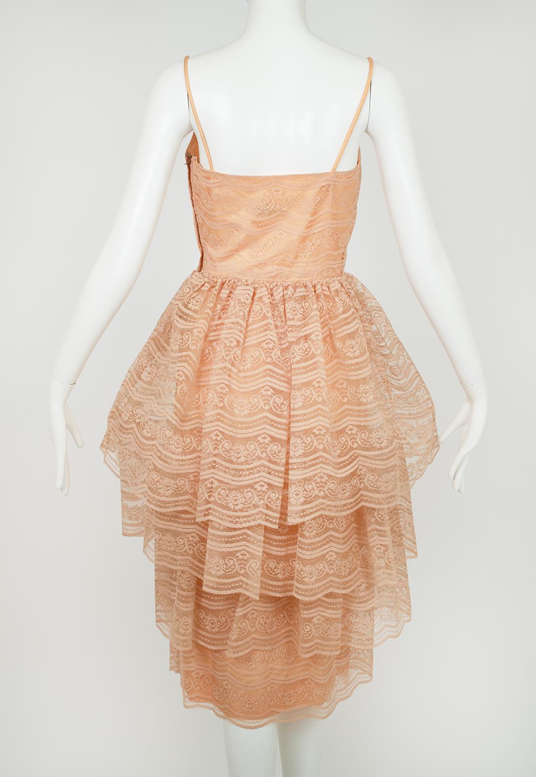 Nude Lace Lampshade Funnel Skirt Cocktail Party Dress – XS, 1960s For Sale 1