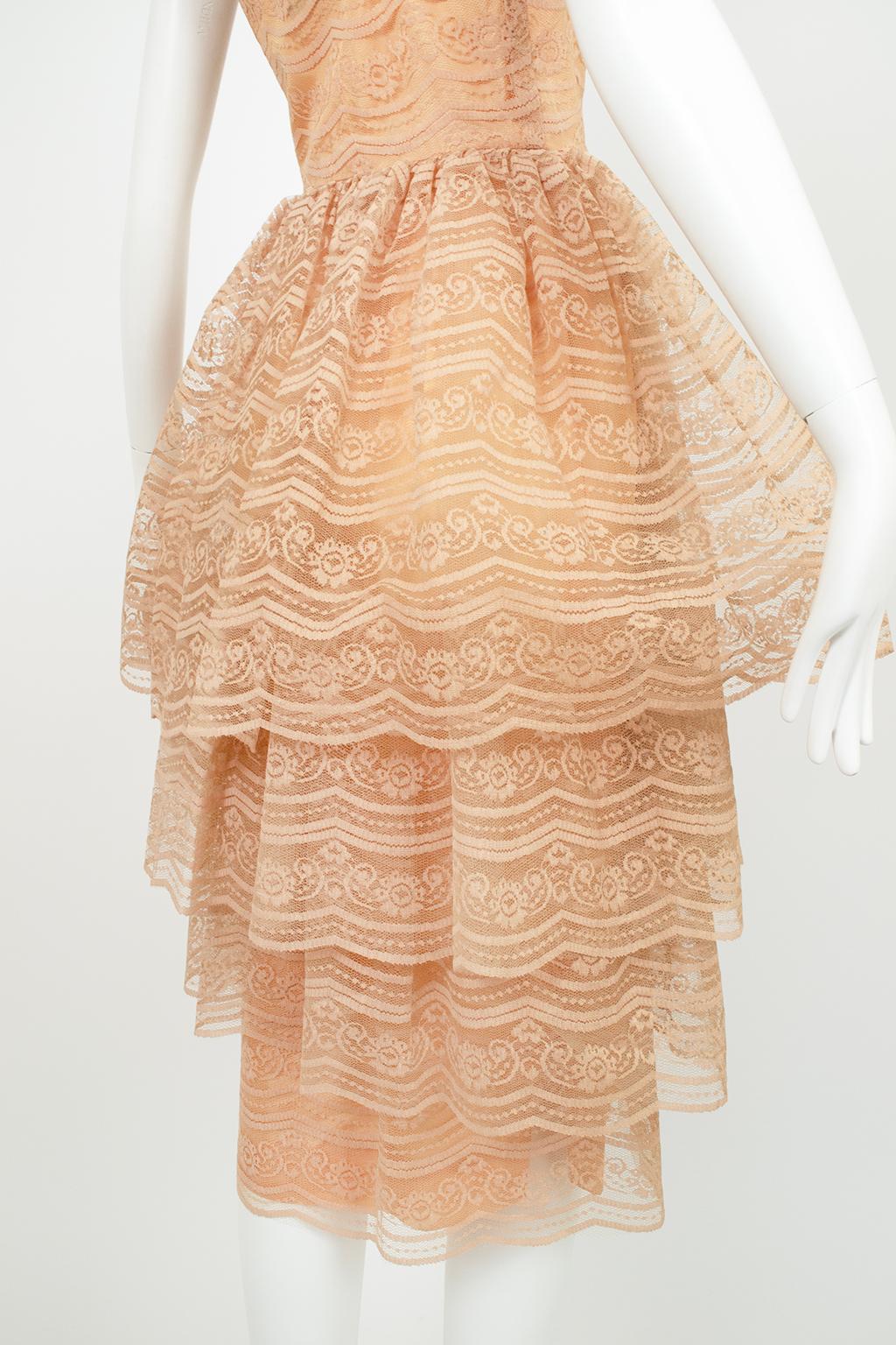 Nude Lace Lampshade Funnel Skirt Cocktail Party Dress – XS, 1960s For Sale 5