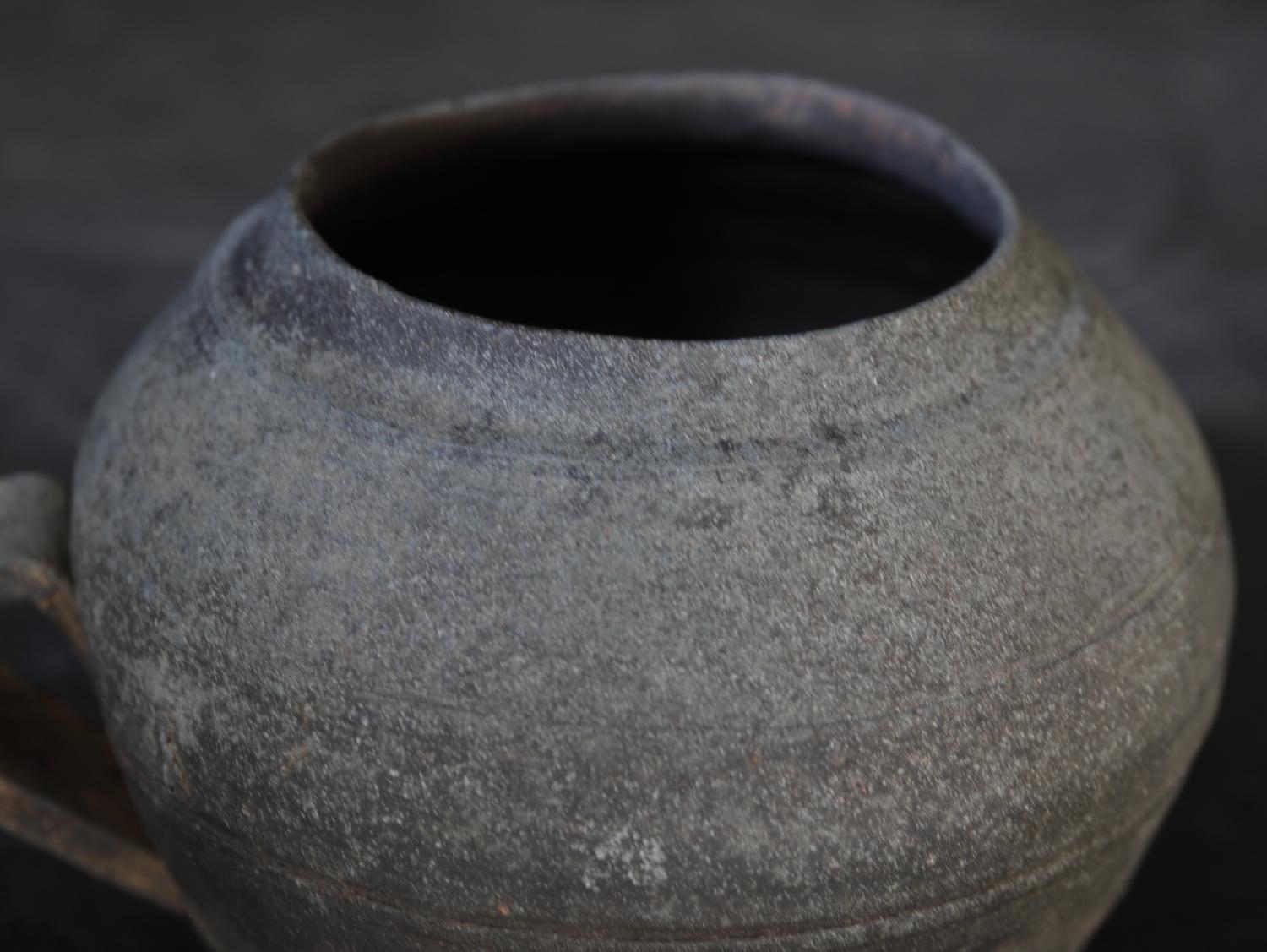 Wildlederware/Antike japanische Vase/4.-8. Jahrhundert/Wabi-sabi im Angebot 6