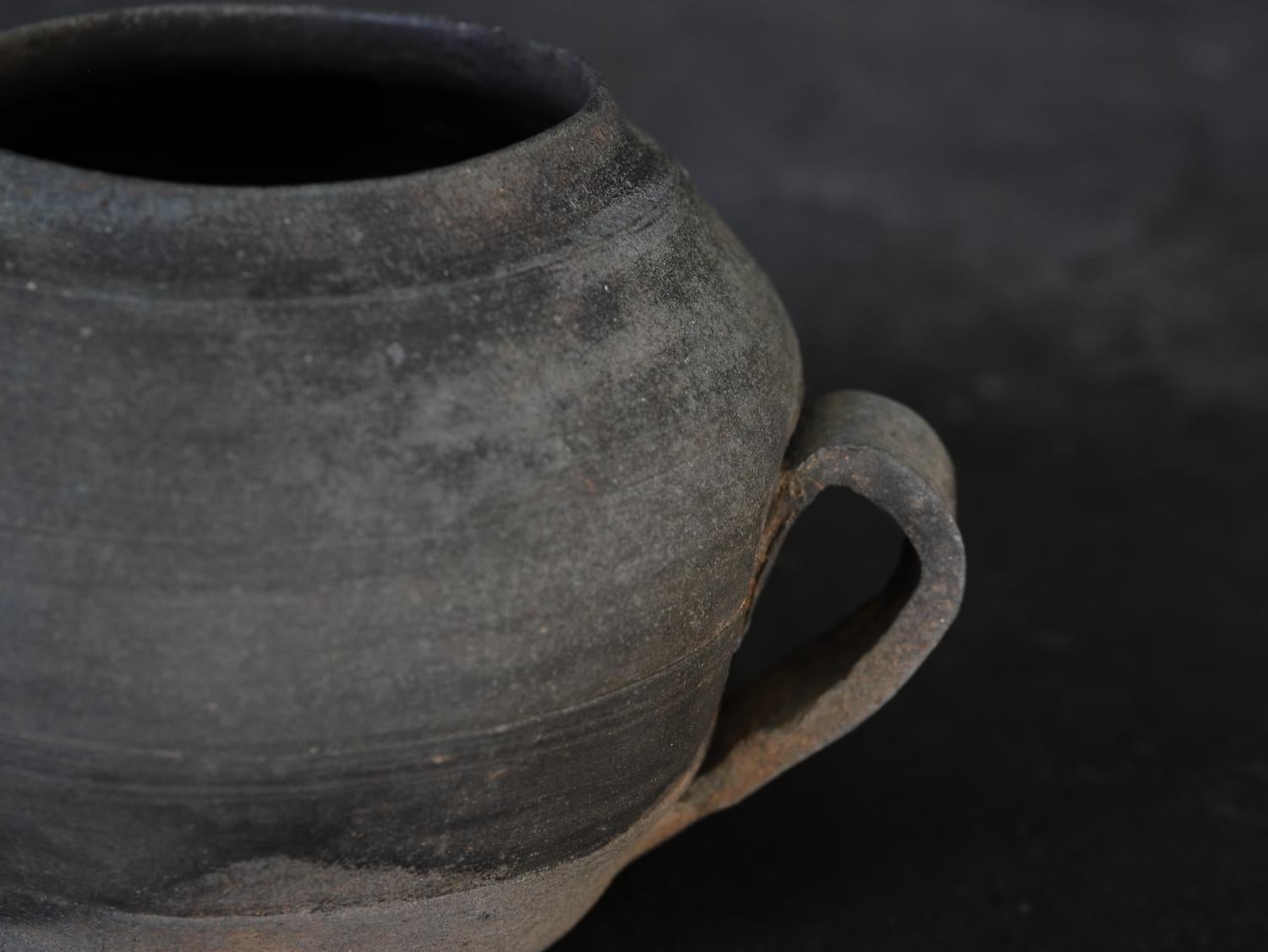 Wildlederware/Antike japanische Vase/4.-8. Jahrhundert/Wabi-sabi im Angebot 8
