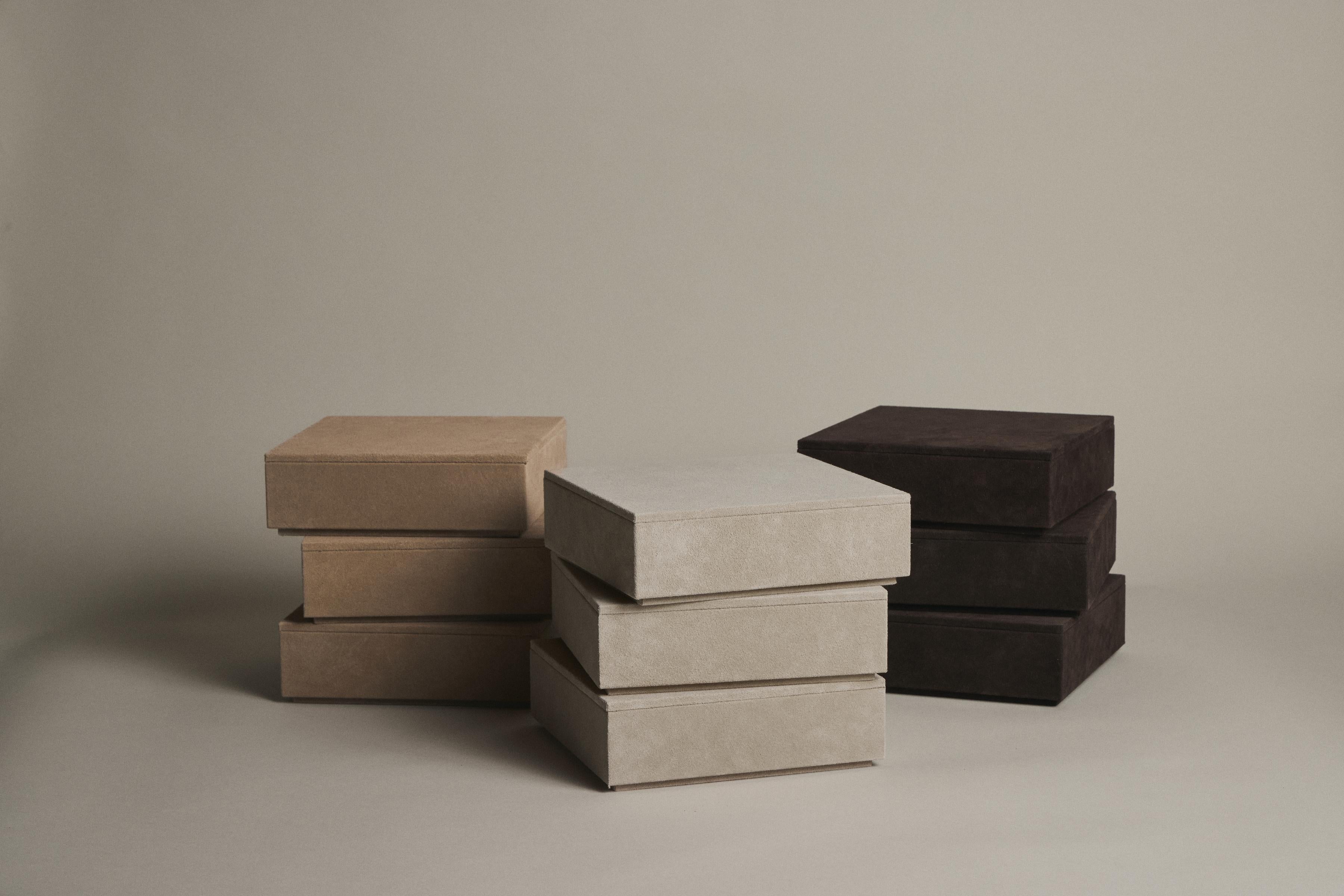 Caja para Recuerdos de Ante en Chocolate - Made in Spain en venta 3