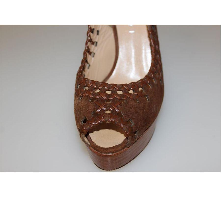 Vicini Suede sandal size 38 1/2 In Excellent Condition For Sale In Gazzaniga (BG), IT