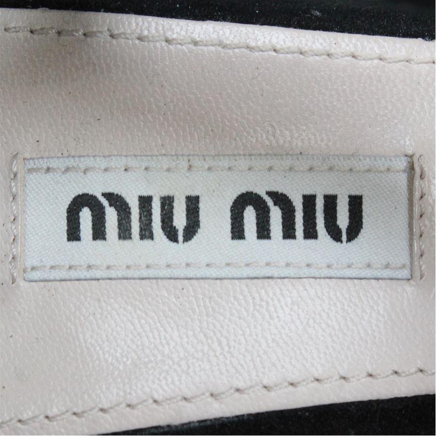 Women's Miu Miu Suede sandal size 39 For Sale
