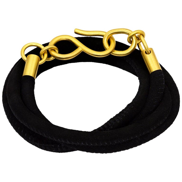 Suede Warp Bracelet with 22 Karat Yellow Gold Oversized Clasp For Sale ...