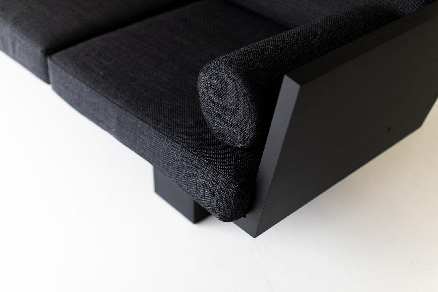 Suelo Modern Black Sofa In New Condition For Sale In Oak Harbor, OH