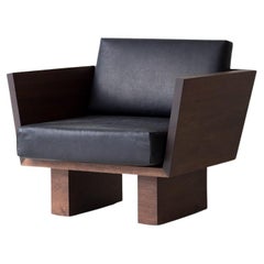 Suelo Modern Lounge Chair, Walnut