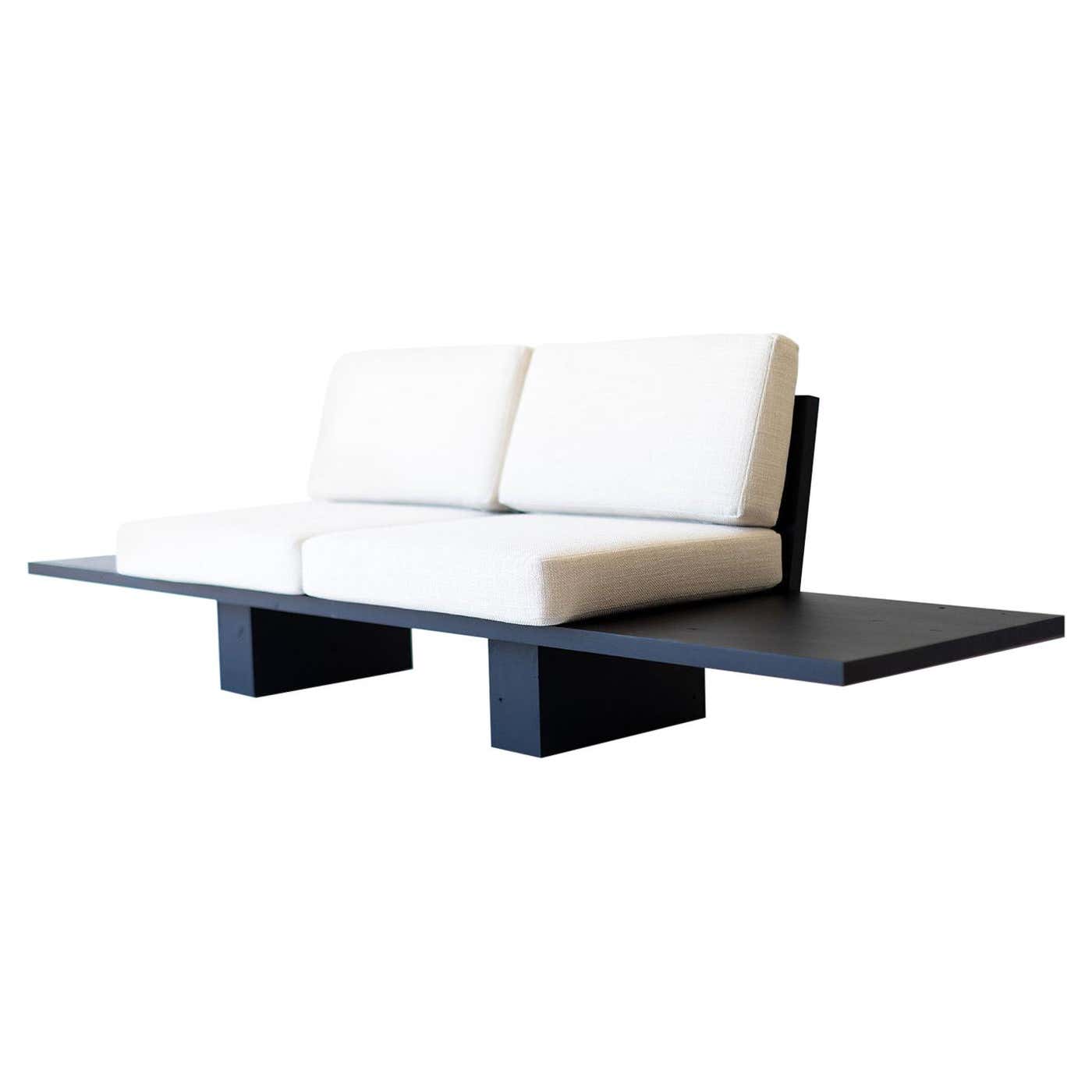 Suelo Modern Platform Sofa For Sale at 1stDibs