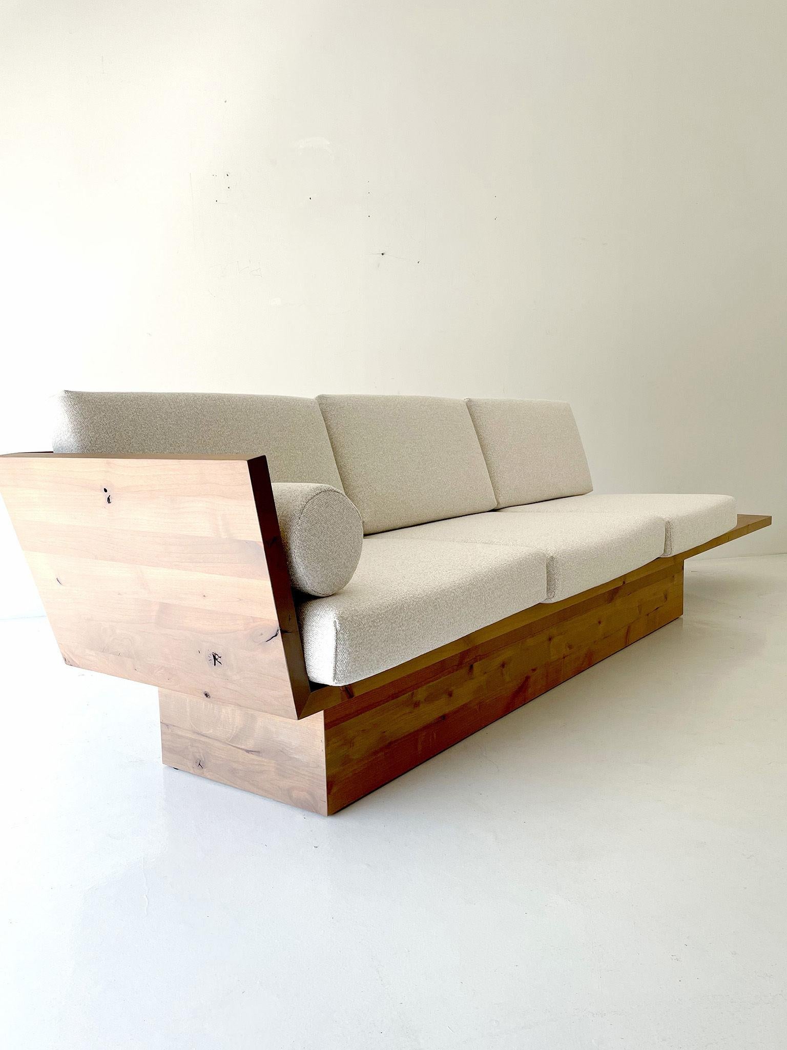 canape socle bois