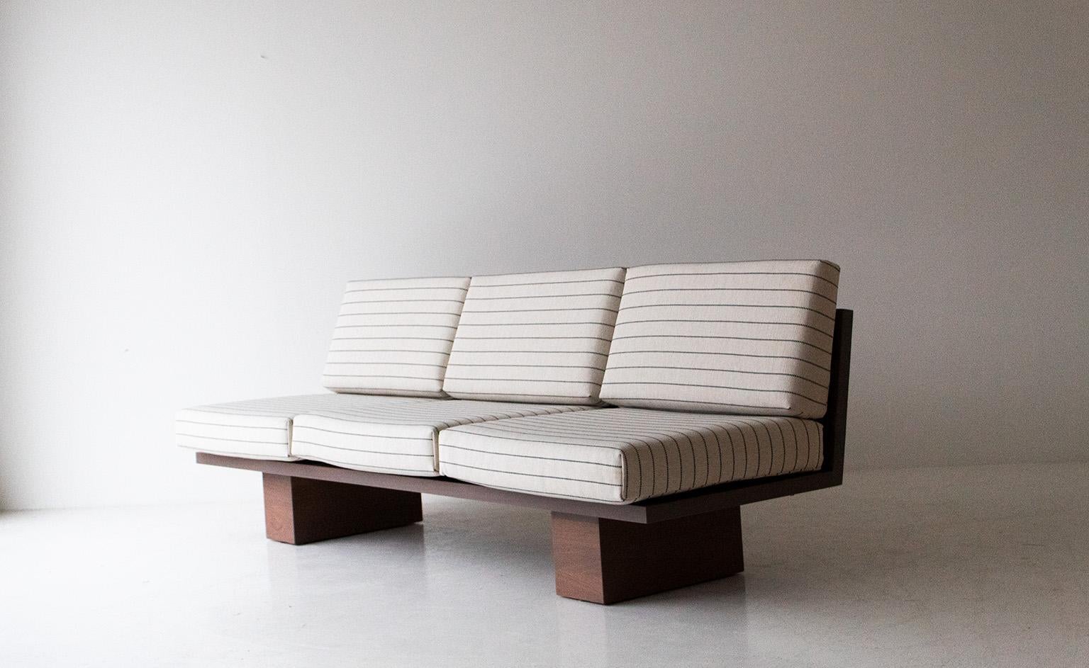 Modern Suelo Outdoor Armless Sofa For Sale