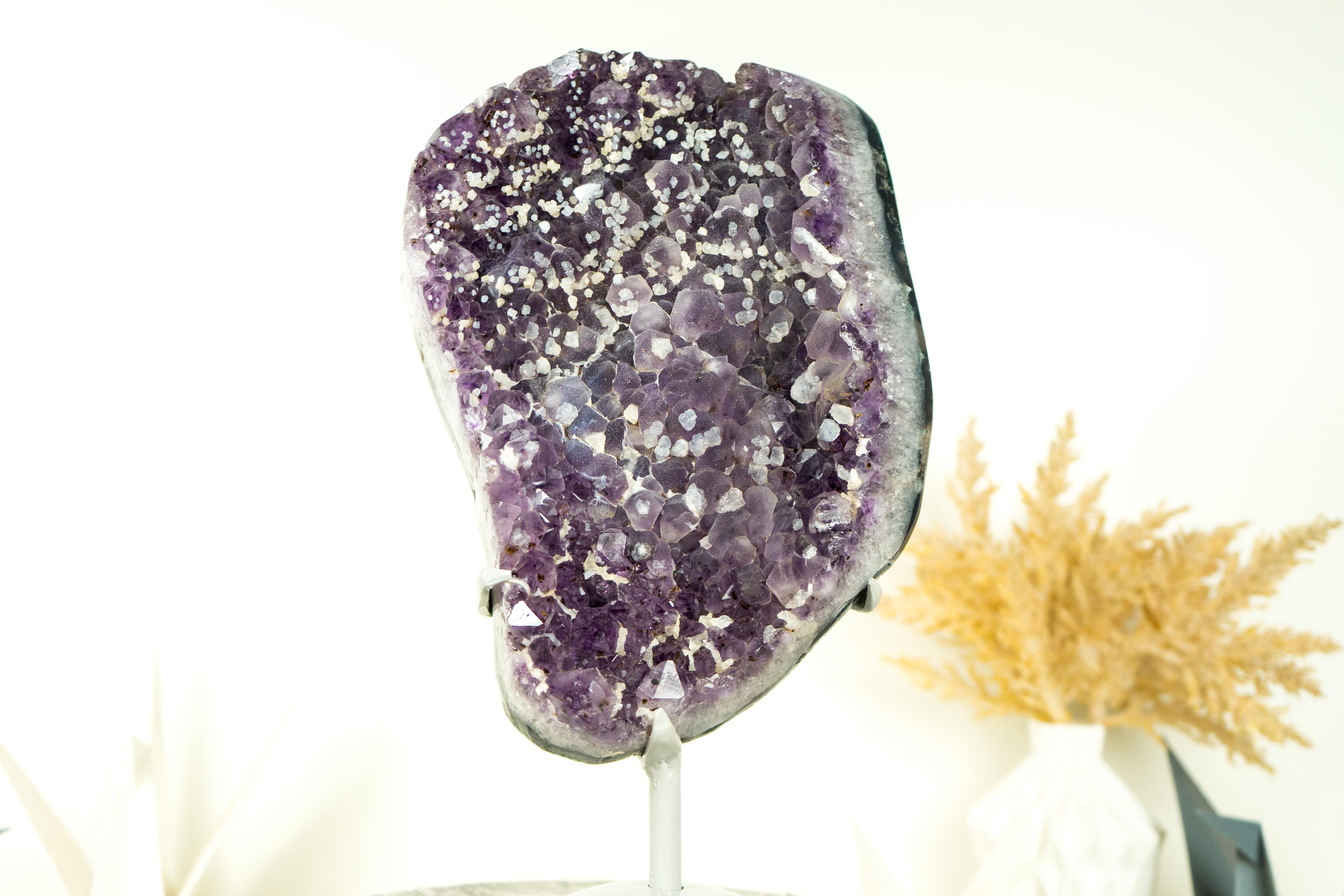 Sugar Coated Galaxy Amethyst Cluster with Deep Purple Amethyst Druzy and Calcite In New Condition For Sale In Ametista Do Sul, BR