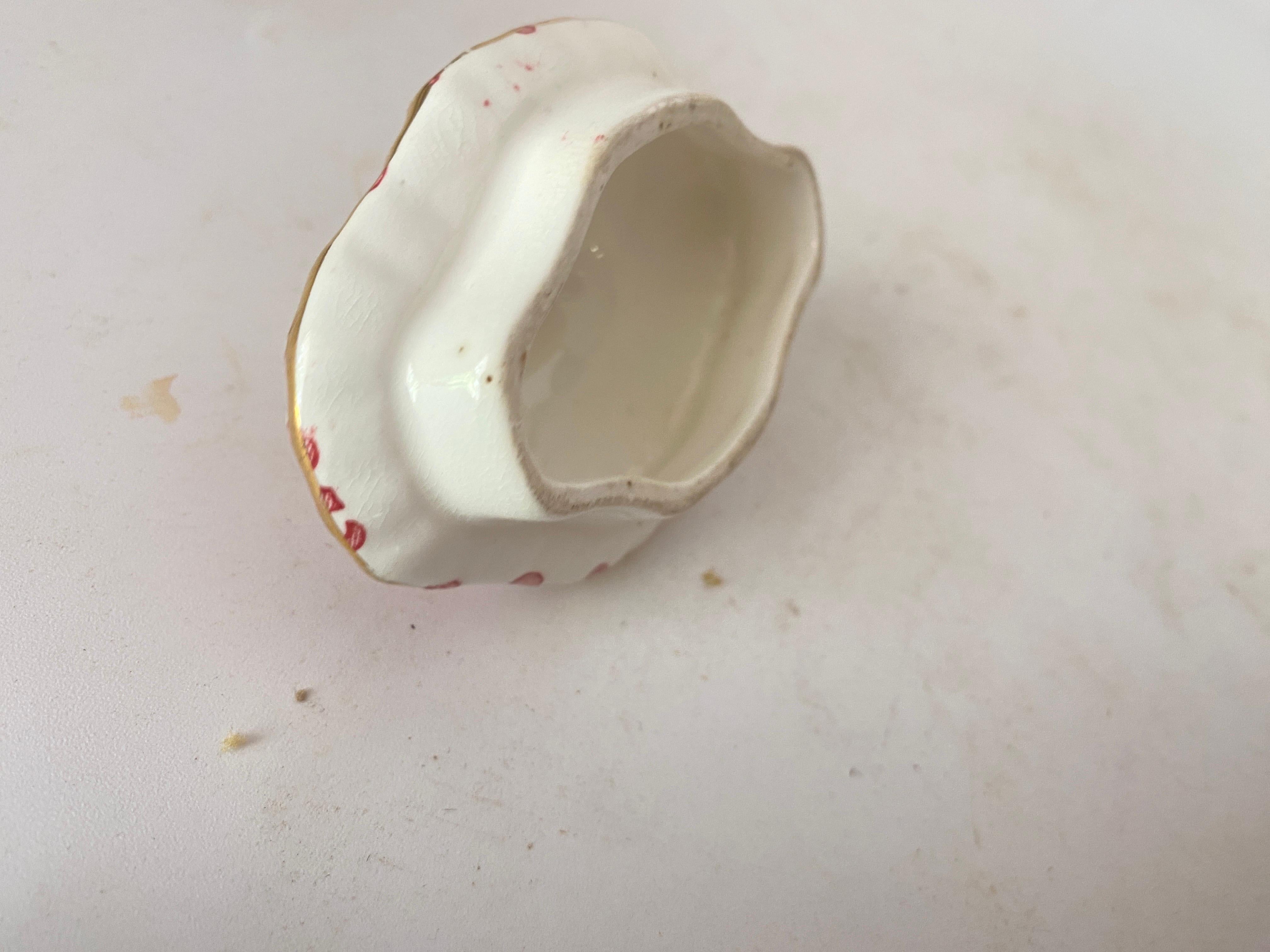 Sugar French Porcelain Sugar Pot White and Red Color 20th Century In Good Condition For Sale In Auribeau sur Siagne, FR
