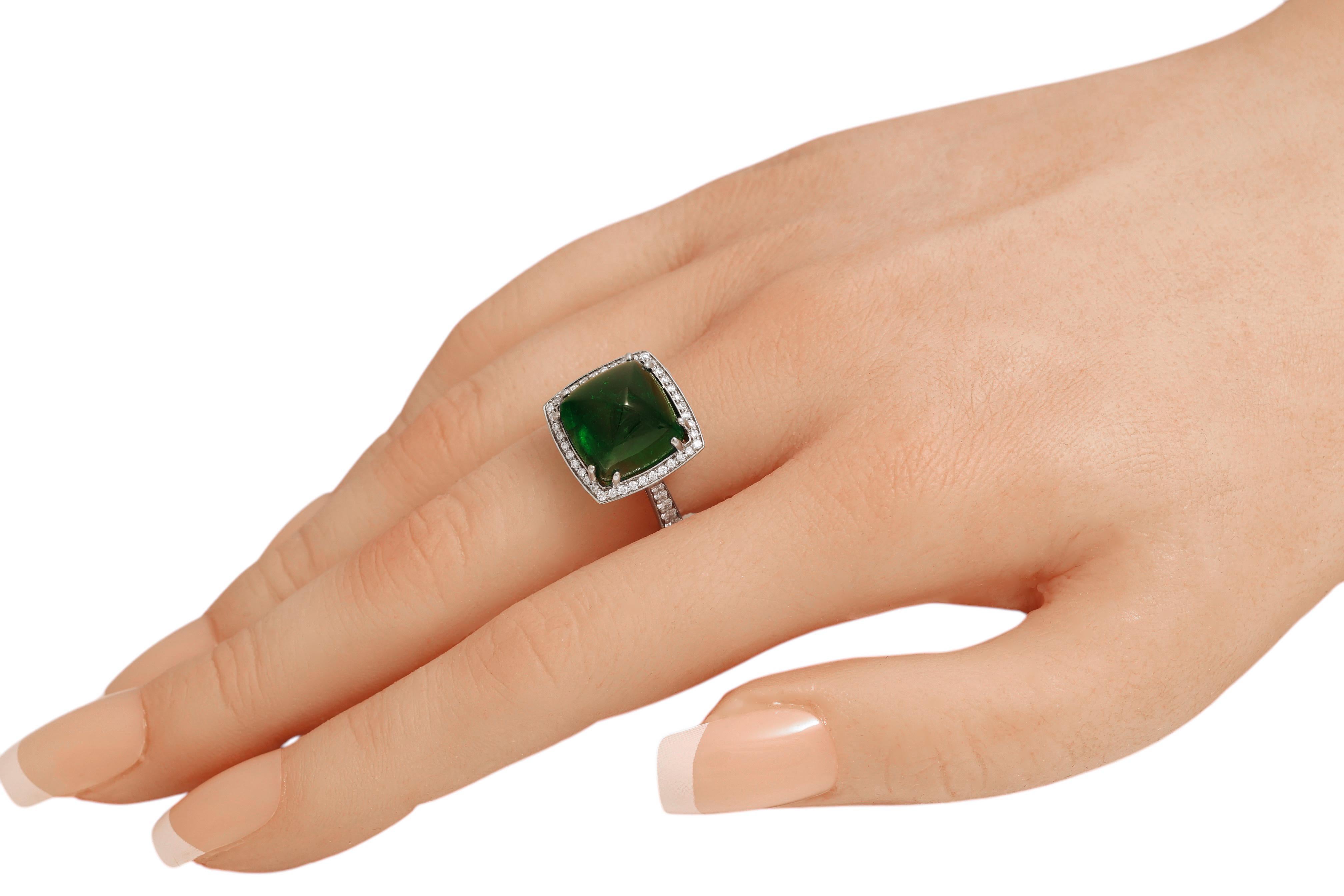 Zuckerhut Cabochon Minor Tiefgrüner 9,8ct Smaragd, 18 K Weißgold Diamantring im Angebot 5
