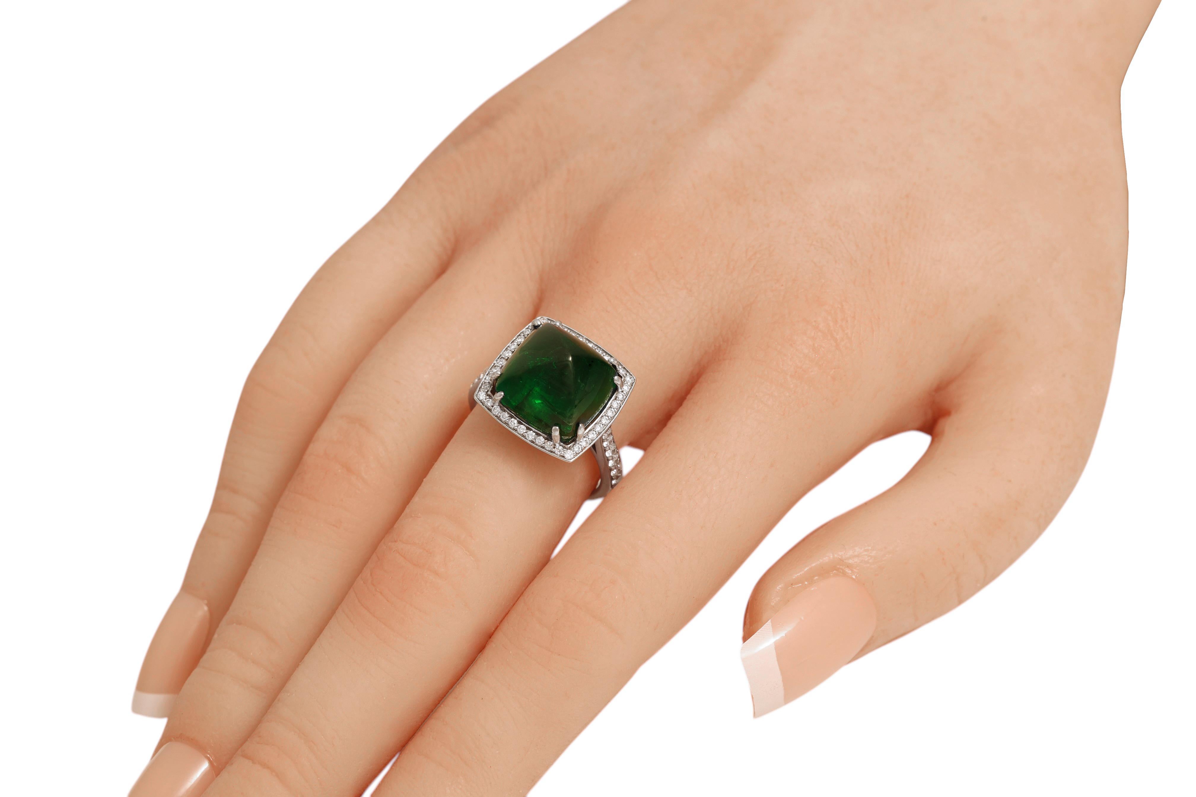 Zuckerhut Cabochon Minor Tiefgrüner 9,8ct Smaragd, 18 K Weißgold Diamantring im Angebot 6