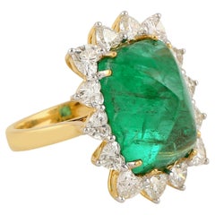 Sugar Loaf Cut Emerald and Heart Shape Diamond Ring in 18k Yellow Gold