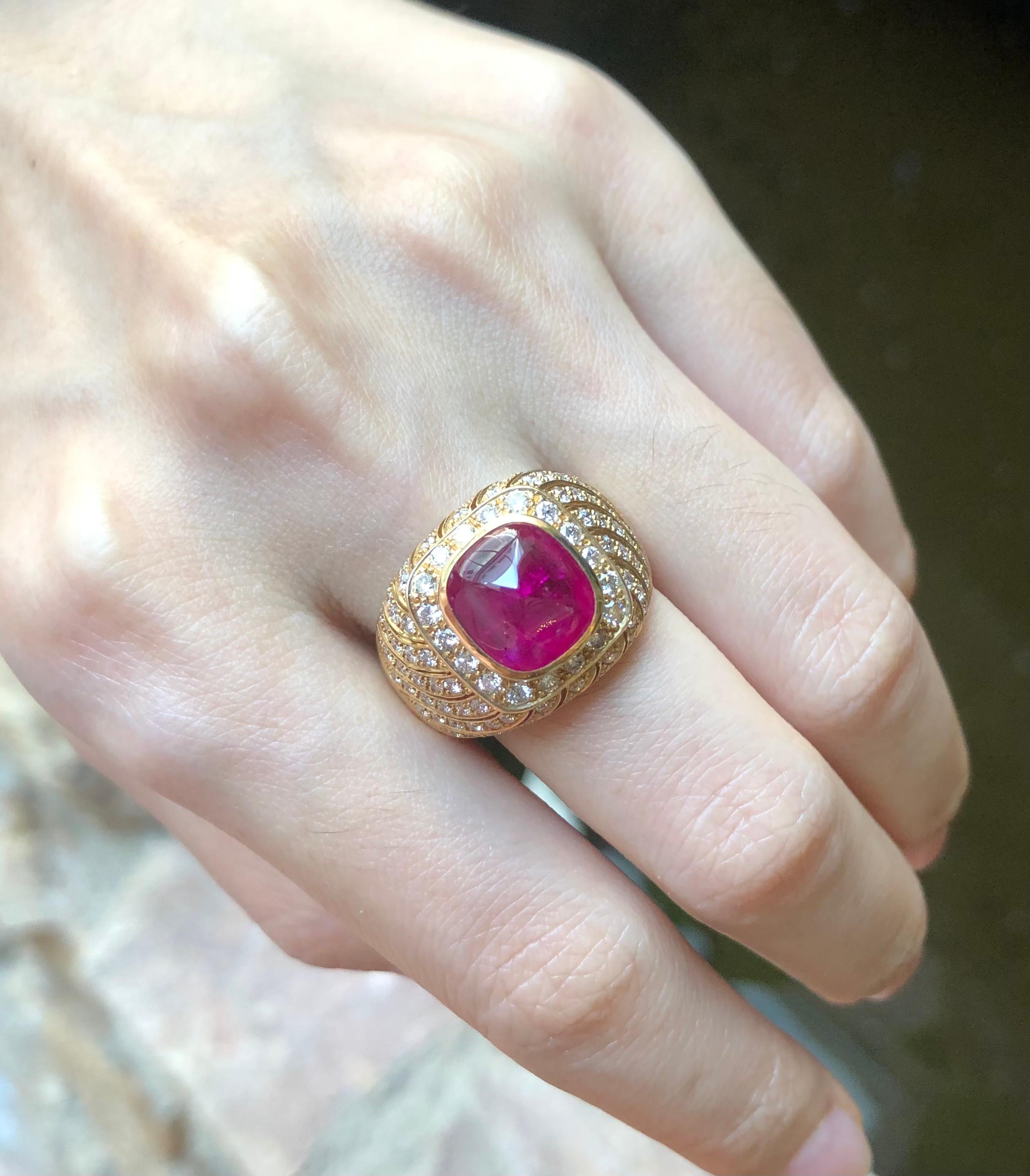 Contemporary Sugar Loaf Cut Ruby with Brown Diamond Ring Set in 18 Karat Gold Settings For Sale