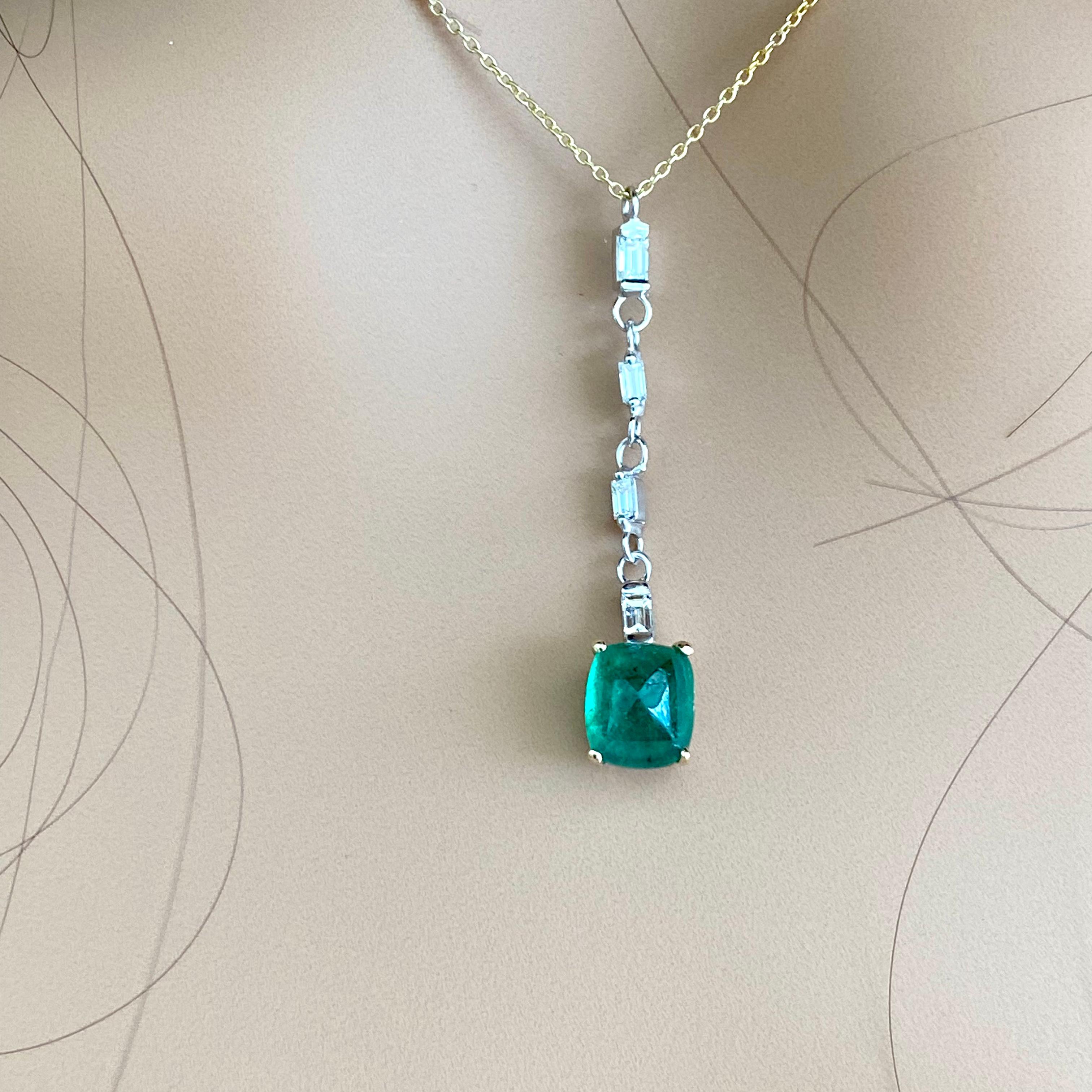 Women's or Men's Sugar Loaf Emerald Baguette Diamond 2.45 Carat Lariat Gold Drop Necklace Pendant For Sale