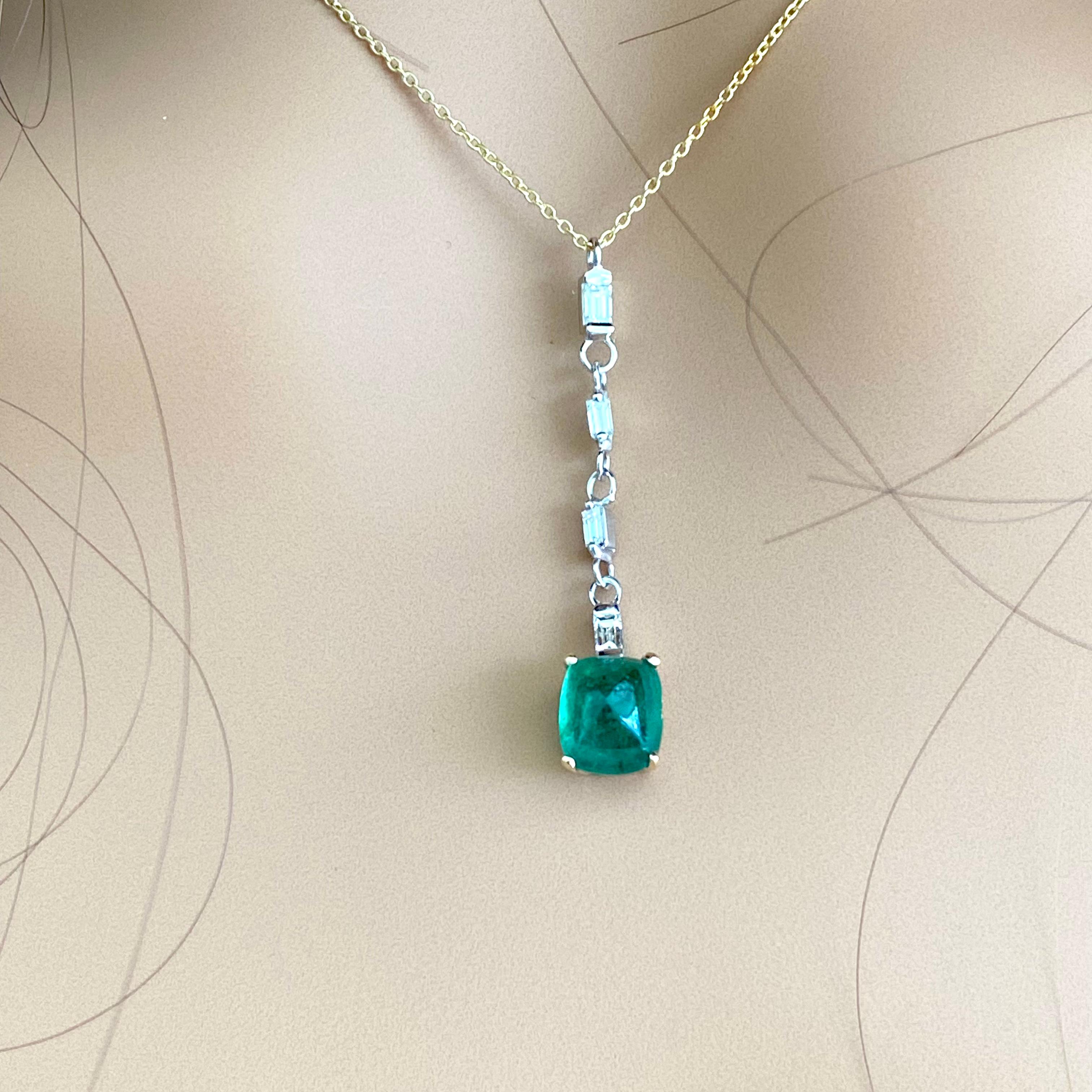 Sugar Loaf Emerald Baguette Diamond 2.45 Carat Lariat Gold Drop Necklace Pendant For Sale 1
