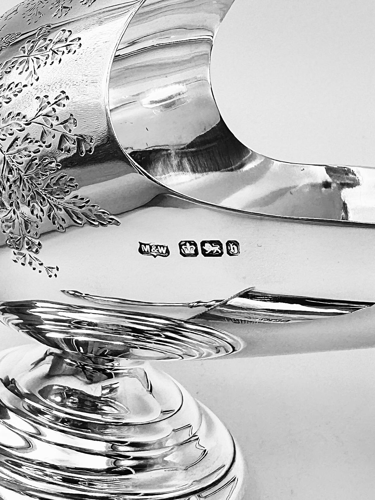 Sugar Scuttle with Spoon For Sale 3