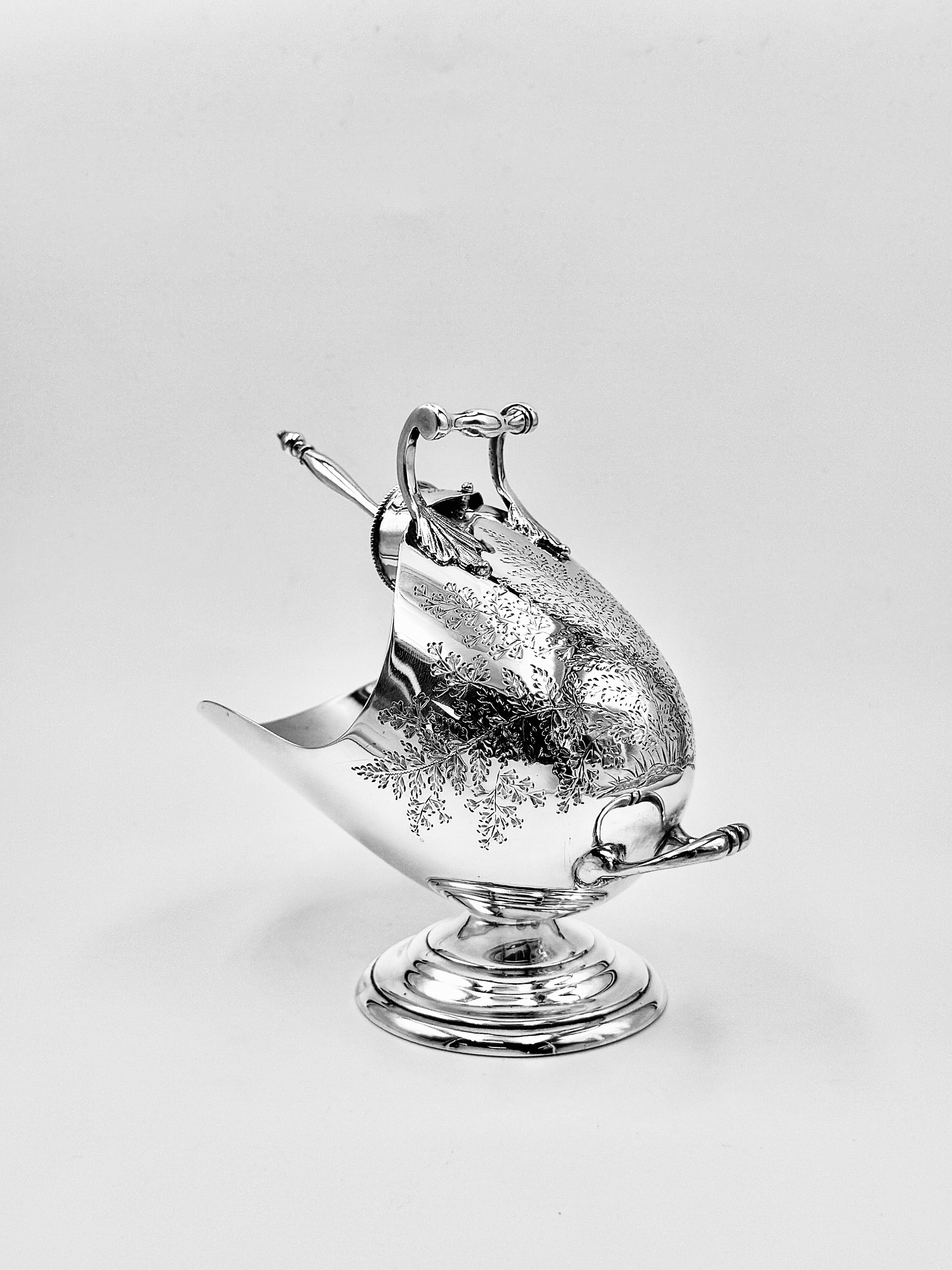 Early 20th Century Sugar Scuttle with Spoon For Sale