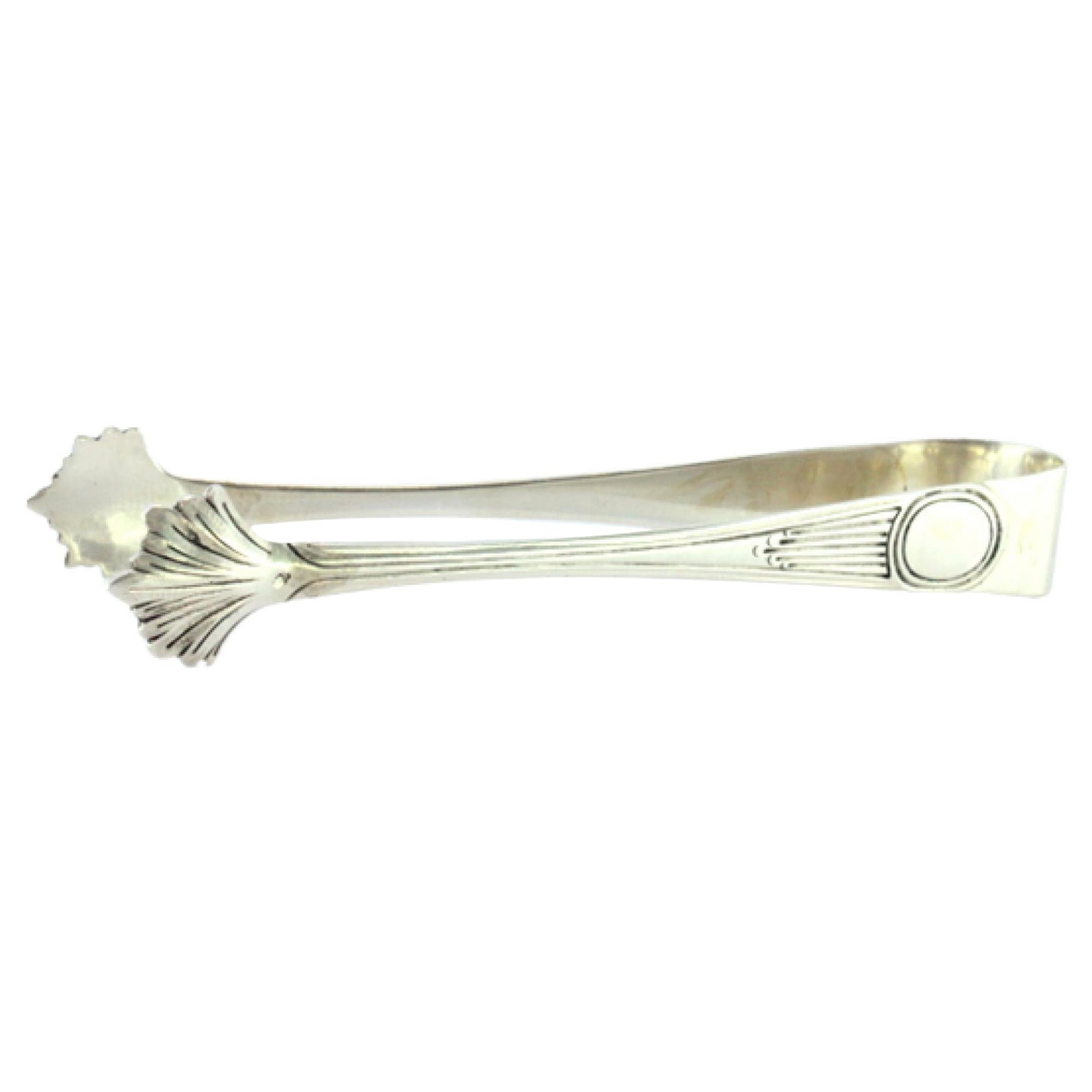 Sugar tongs in embossed silver with grooves along the handle