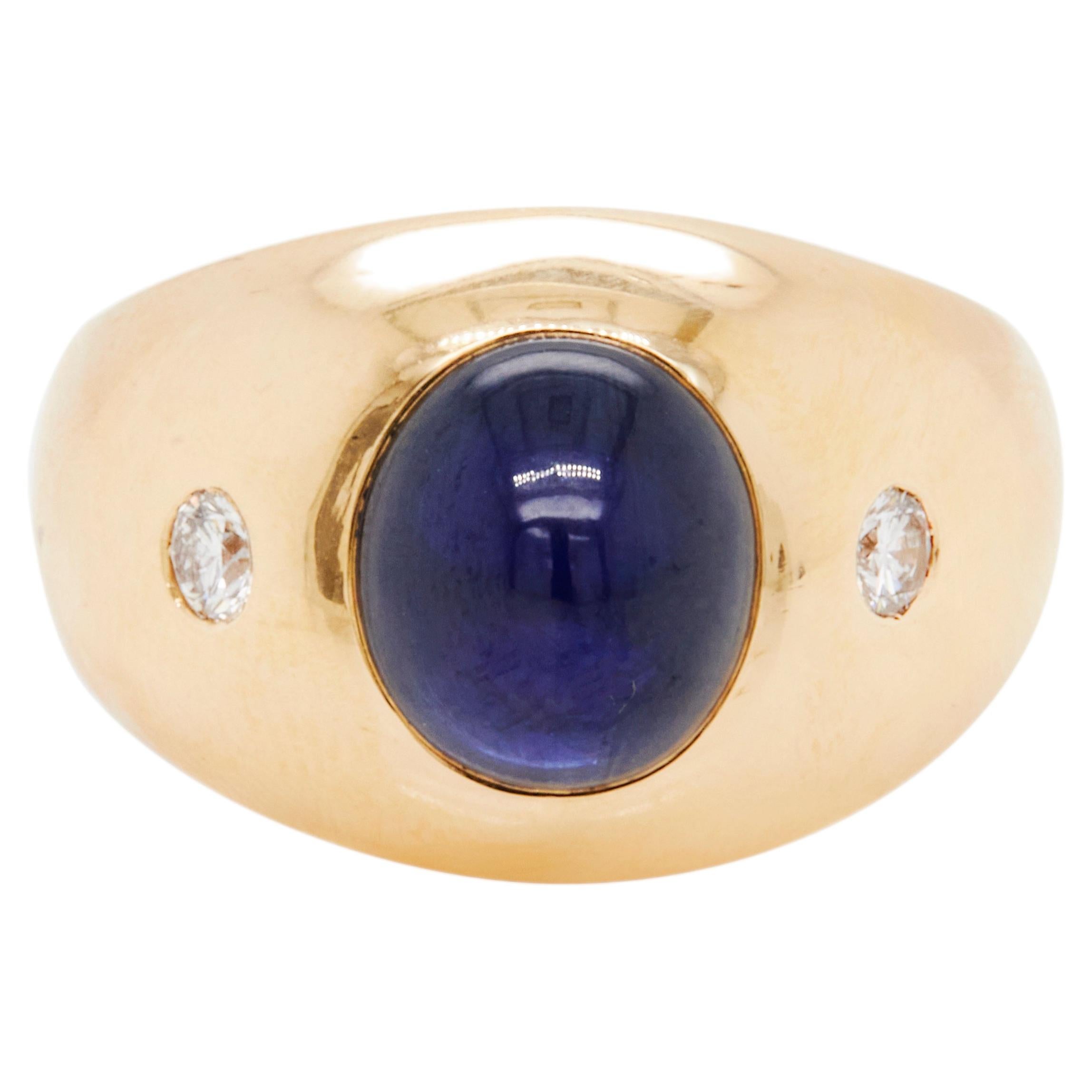 Sugarloaf Cabochon Blue Sapphire and Diamond Bombé Dome Dress Ring in 18K Gold For Sale