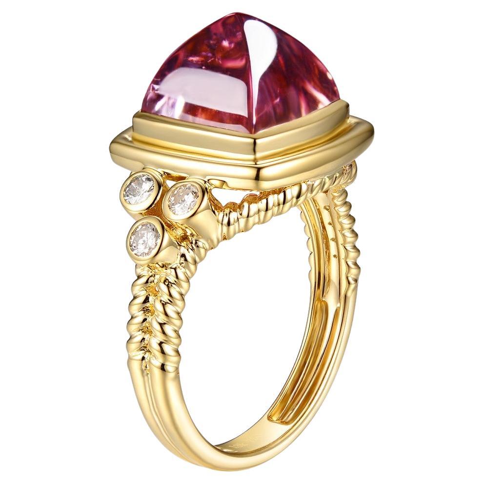 Cocktailring aus 18 Karat Gelbgold mit rosa Turmalin und Diamant im Zuckerhut-Cabochon-Schliff