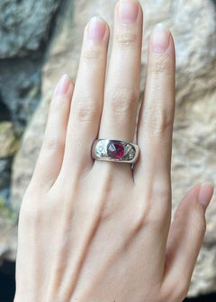 Sugarloaf Cabochon Ruby with Diamond Ring set in 18K White Gold Settings