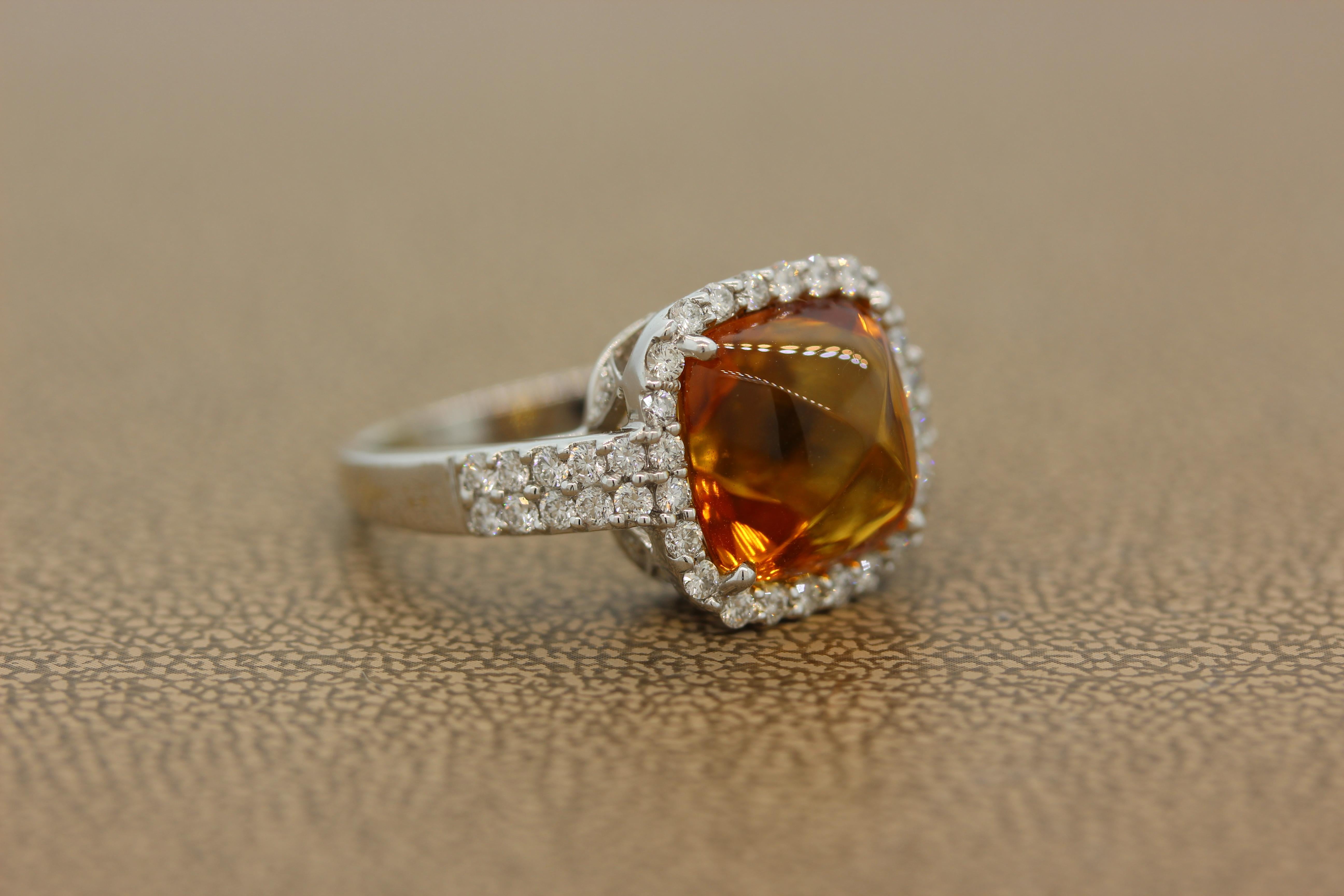 Sugarloaf Citrine Diamond Gold Ring In New Condition For Sale In Beverly Hills, CA