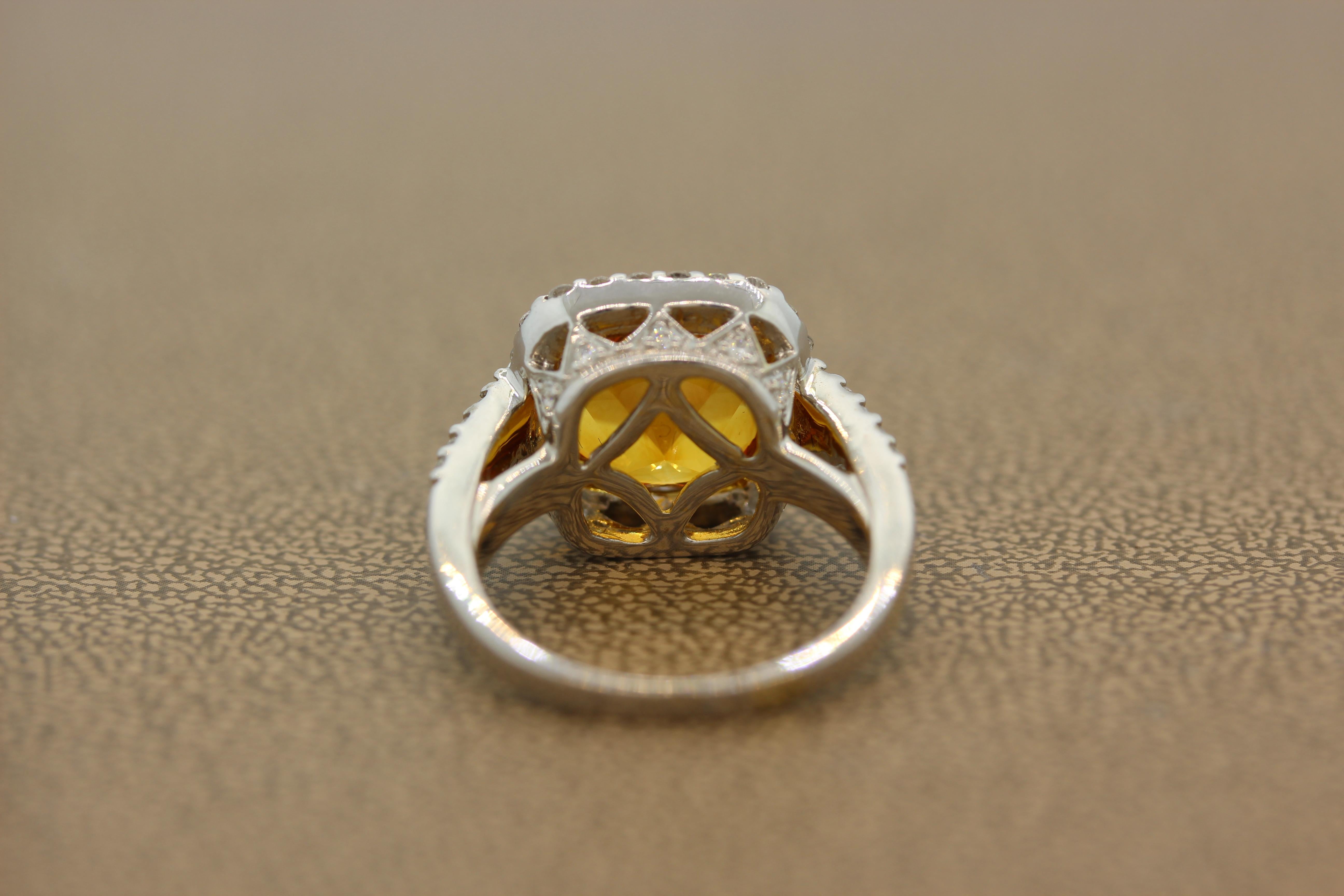 Sugarloaf Citrine Diamond Gold Ring For Sale 2