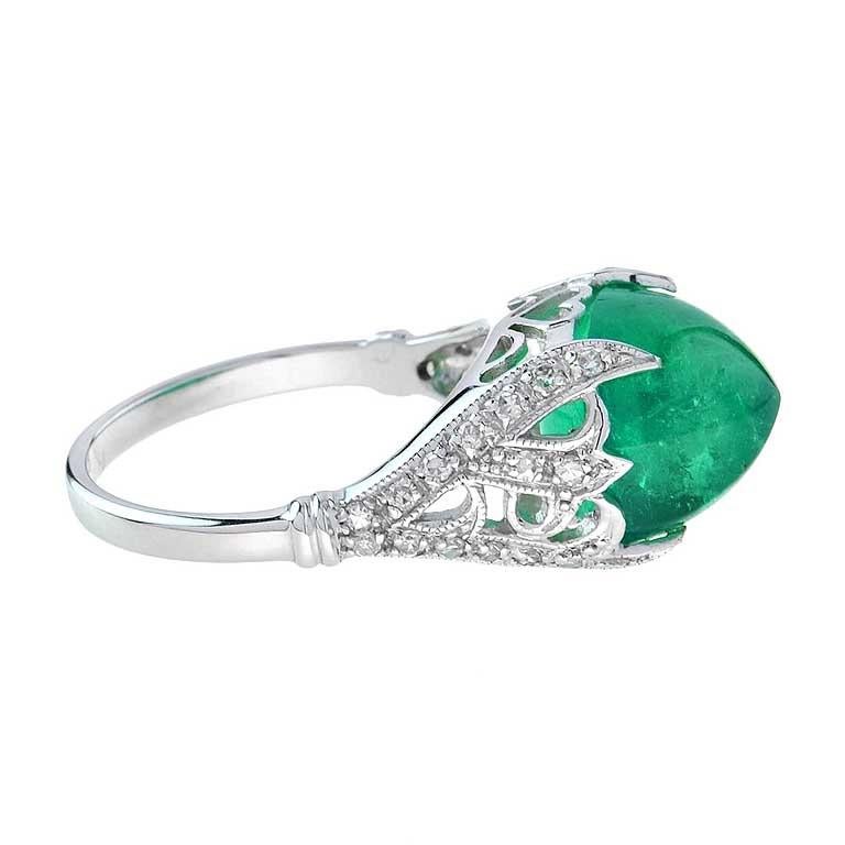 Sugarloaf Cabochon Sugarloaf Colombian Green Emerald & Diamond Cocktail 14K White Gold Ring For Sale