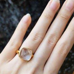 Sugarloaf Cut Quartz Ring Set in 18 Karat Gold Settings