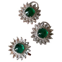 Ensemble de boucles d'oreilles et de bagues en émeraude et diamant Sugarloaf