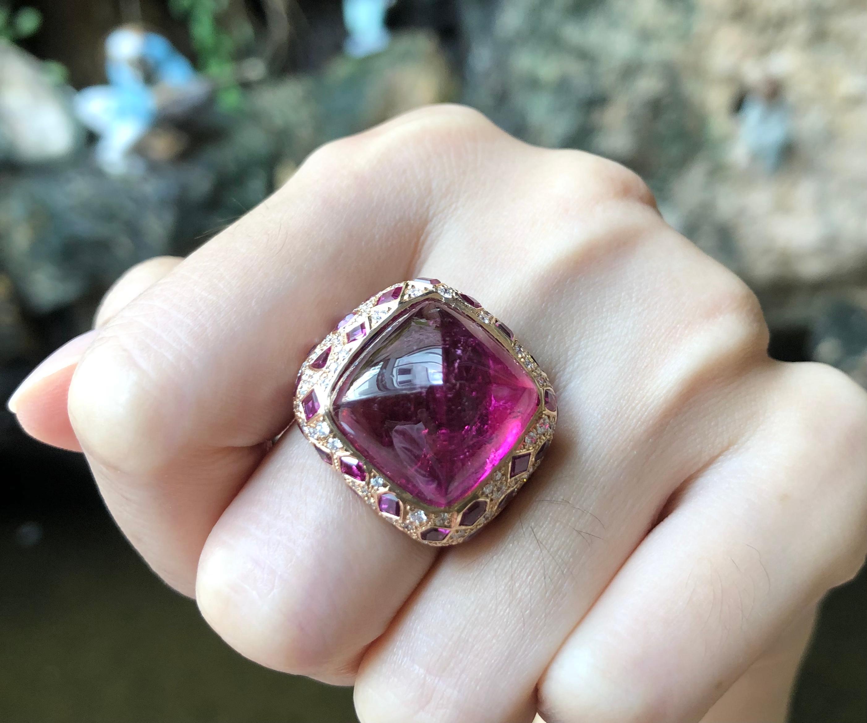 Sugarloaf Rubellite, Ruby with Diamond Ring Set in 18 Karat Pink Gold Settings For Sale 3