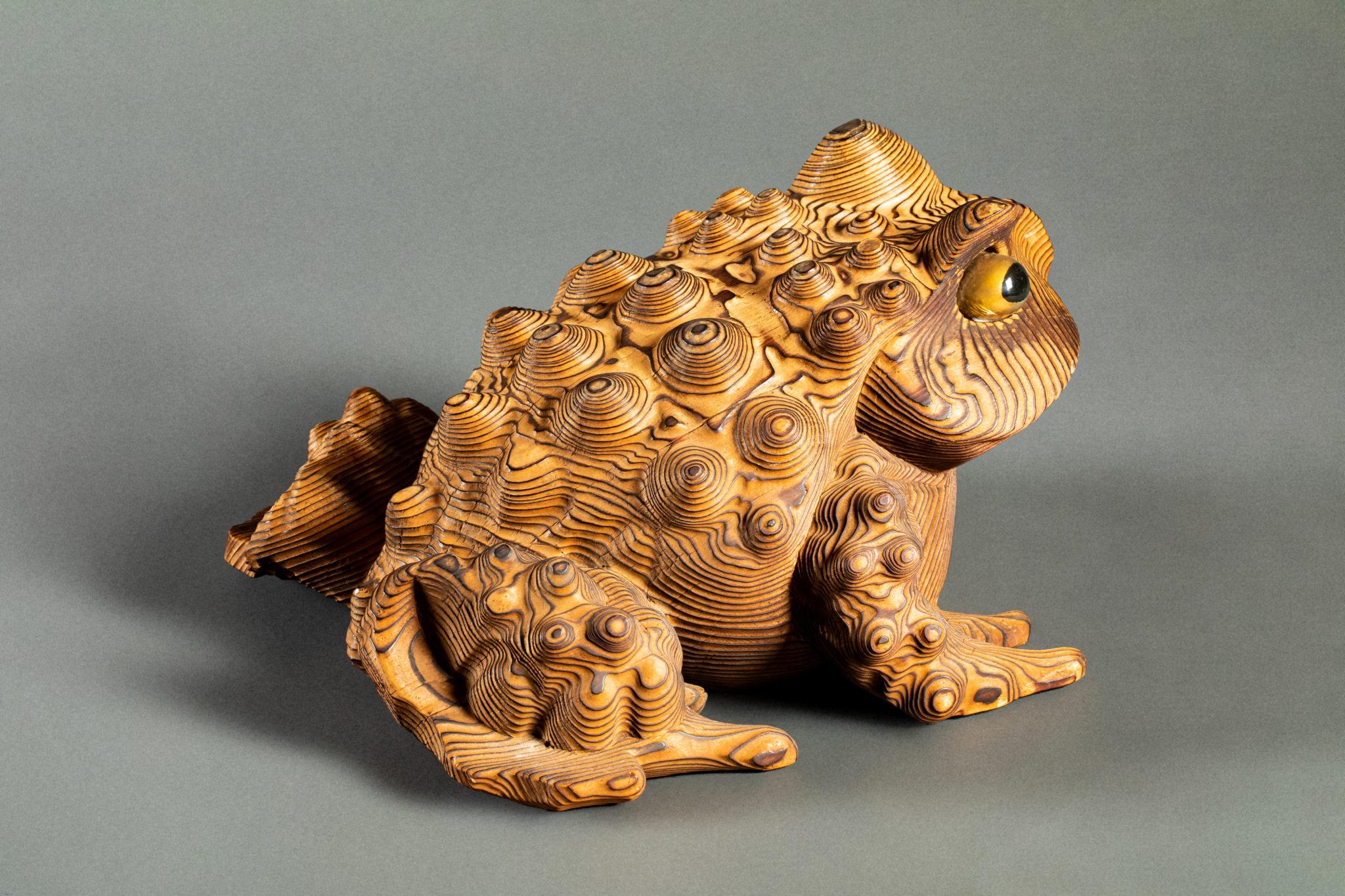 cryptomeria wood carvings