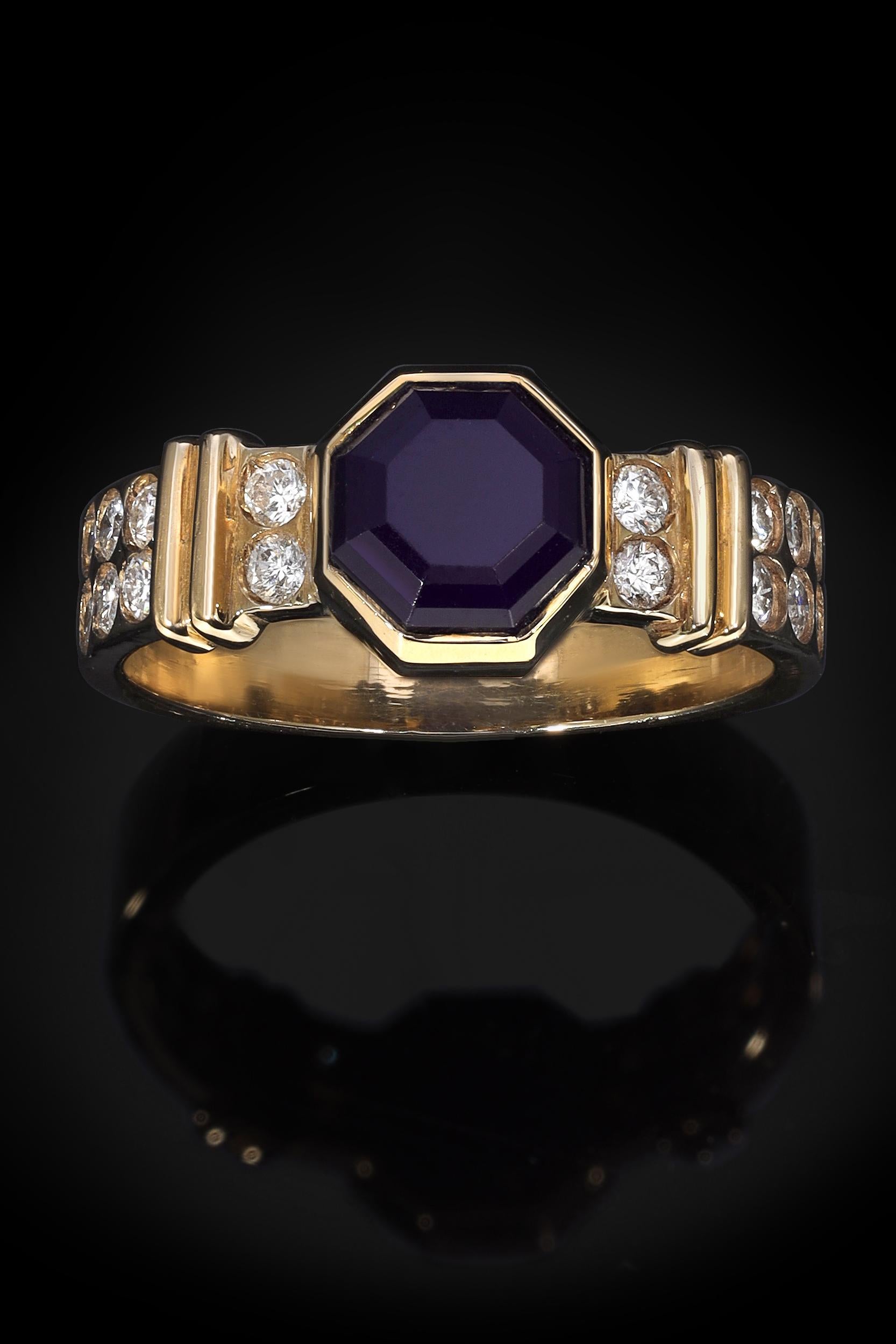 Rare Sugilite Reserve Collection: Sugilite Magnus Dux Ring 18k Gold In New Condition For Sale In Mission Viejo, CA