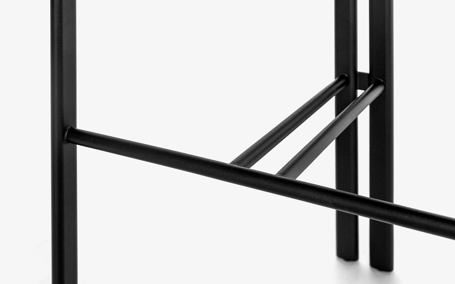 Sui Bar Chair With Static Painted Metal Leg For Sale 2