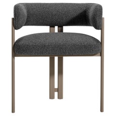 Chaise de salle à manger Sui avec pied en métal peint statique
