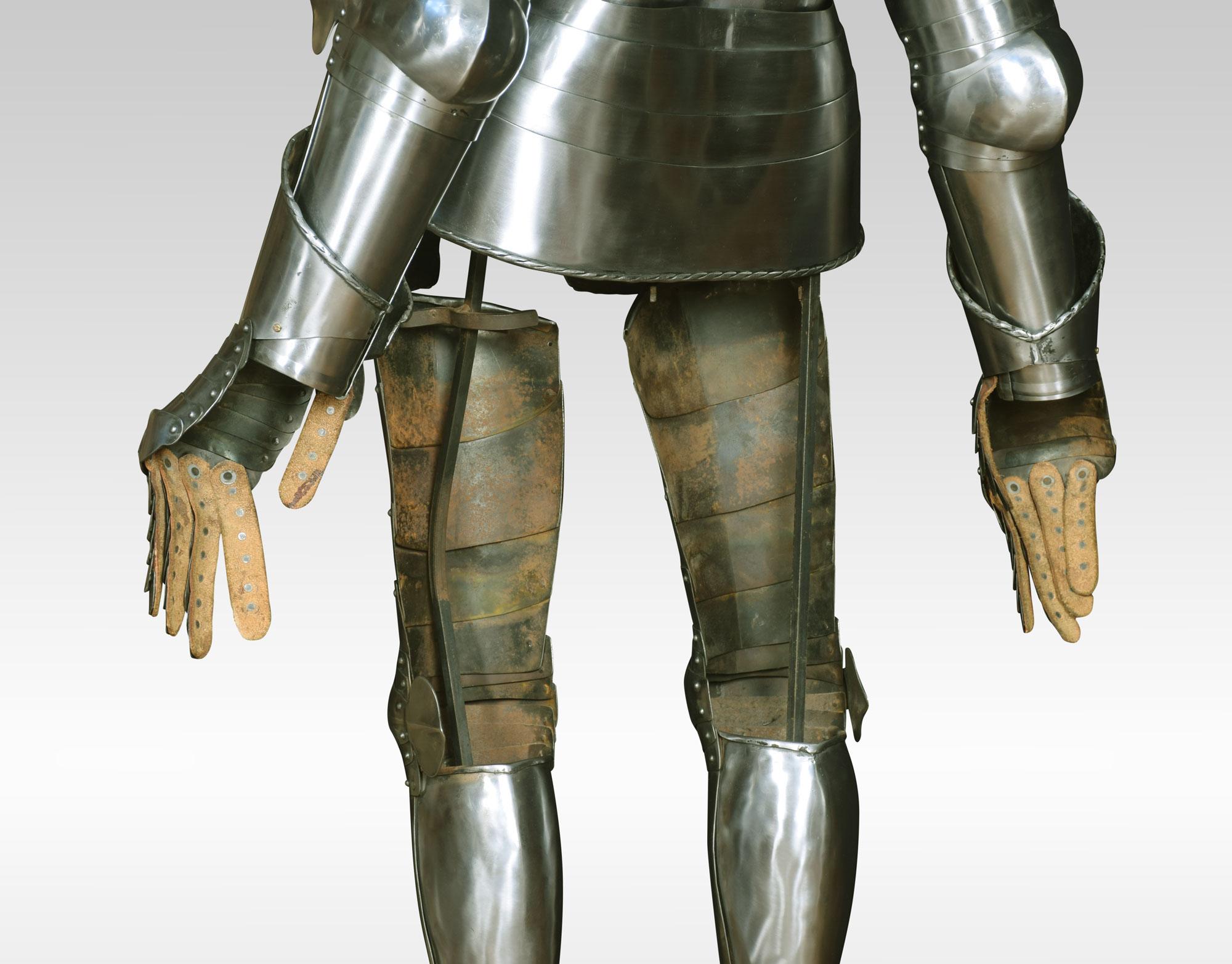Suit of 16th Century Style Armour For Sale 6