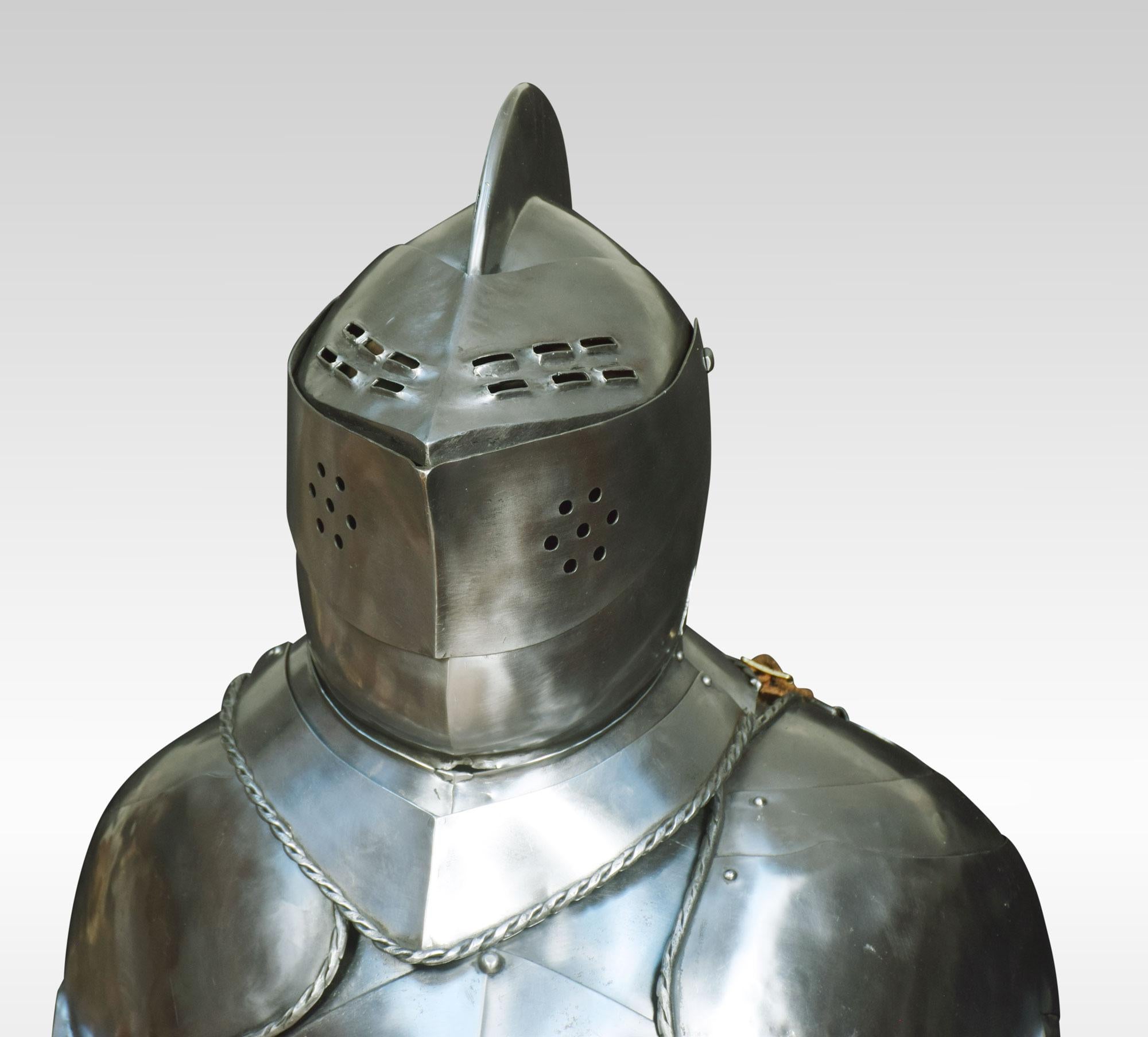 Suit of 16th Century Style Armour For Sale 1