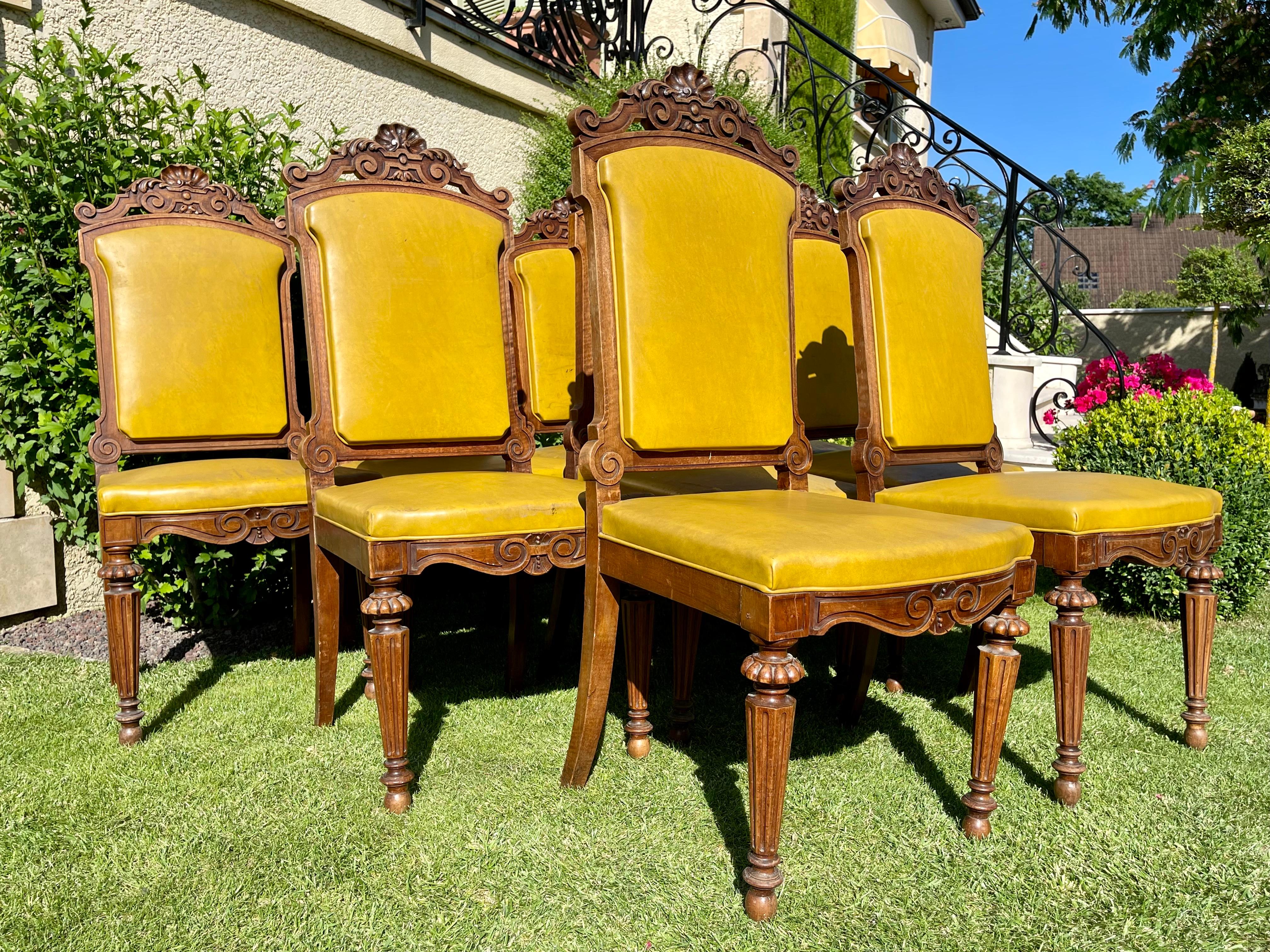 Suit of 9 Walnut Chairs Period Napoleon III, 19th Century For Sale 11