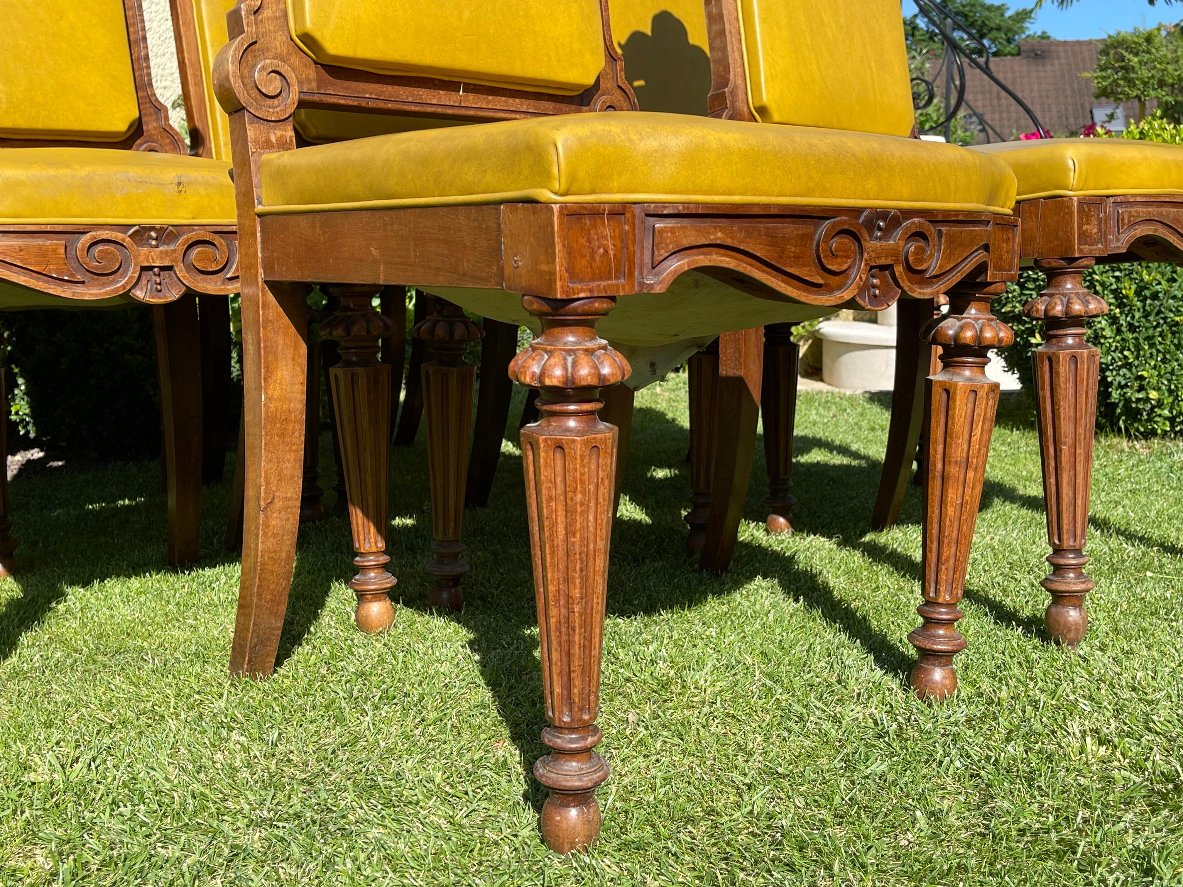 Suit of 9 Walnut Chairs Period Napoleon III, 19th Century For Sale 12
