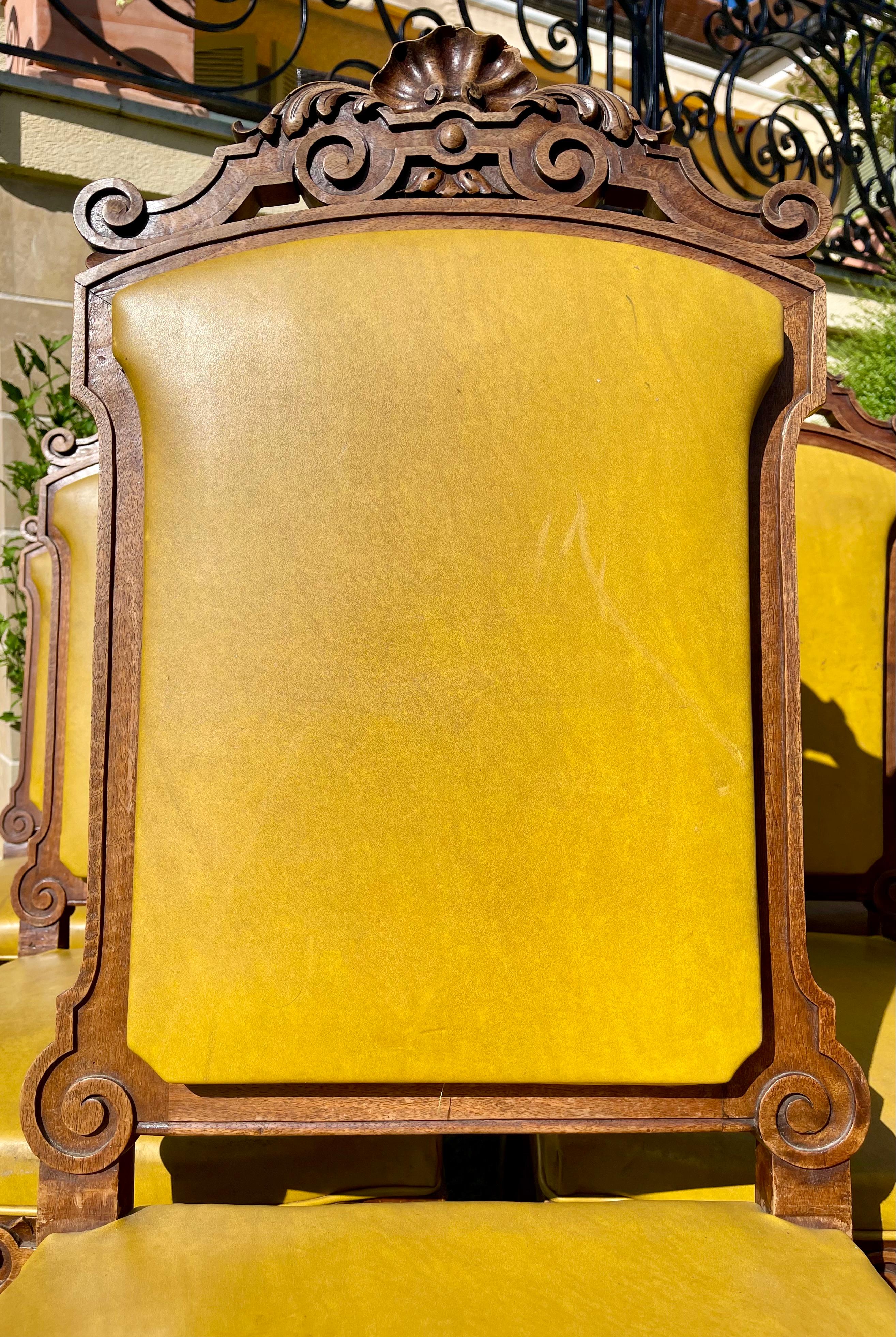 Suit of 9 Walnut Chairs Period Napoleon III, 19th Century In Good Condition For Sale In Beaune, FR