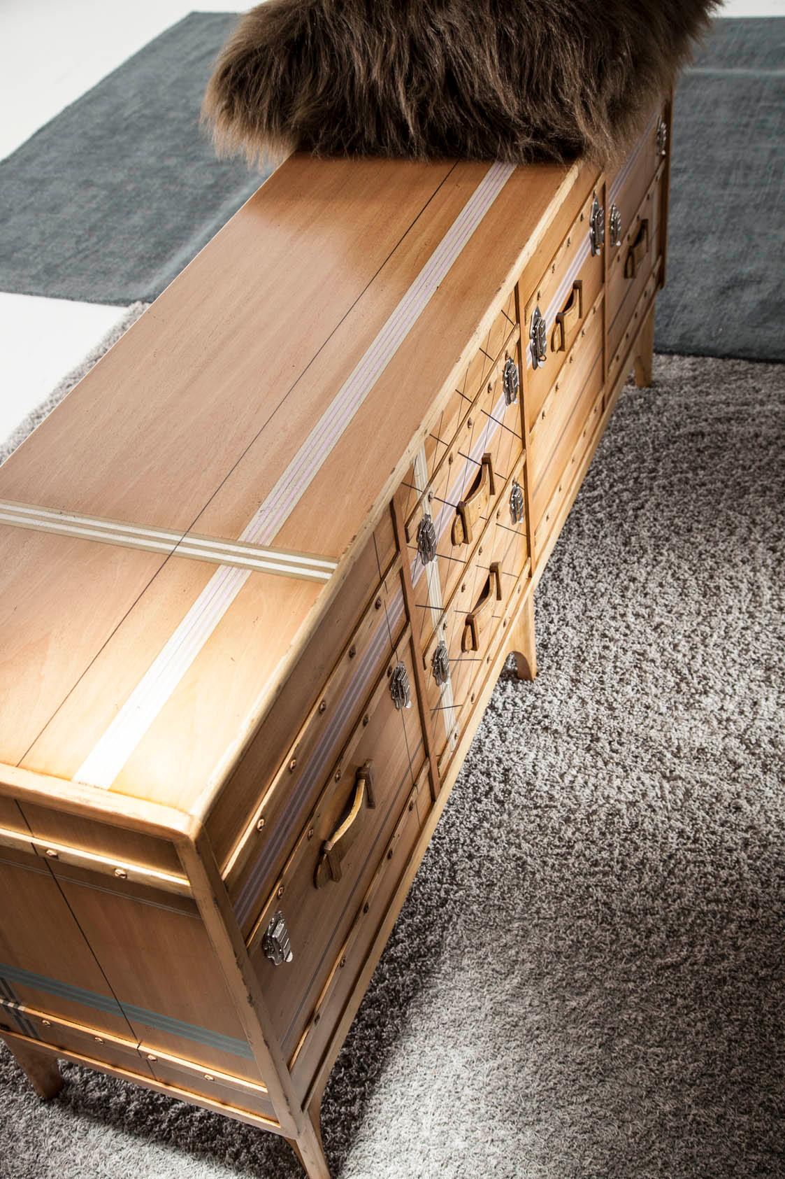 Suitcase Sideboard, Four Doors, by Lola Glamour For Sale 2