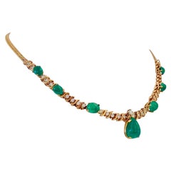 Suite Colombian Emerald Diamond Necklace and Earrings 16.7 Carat
