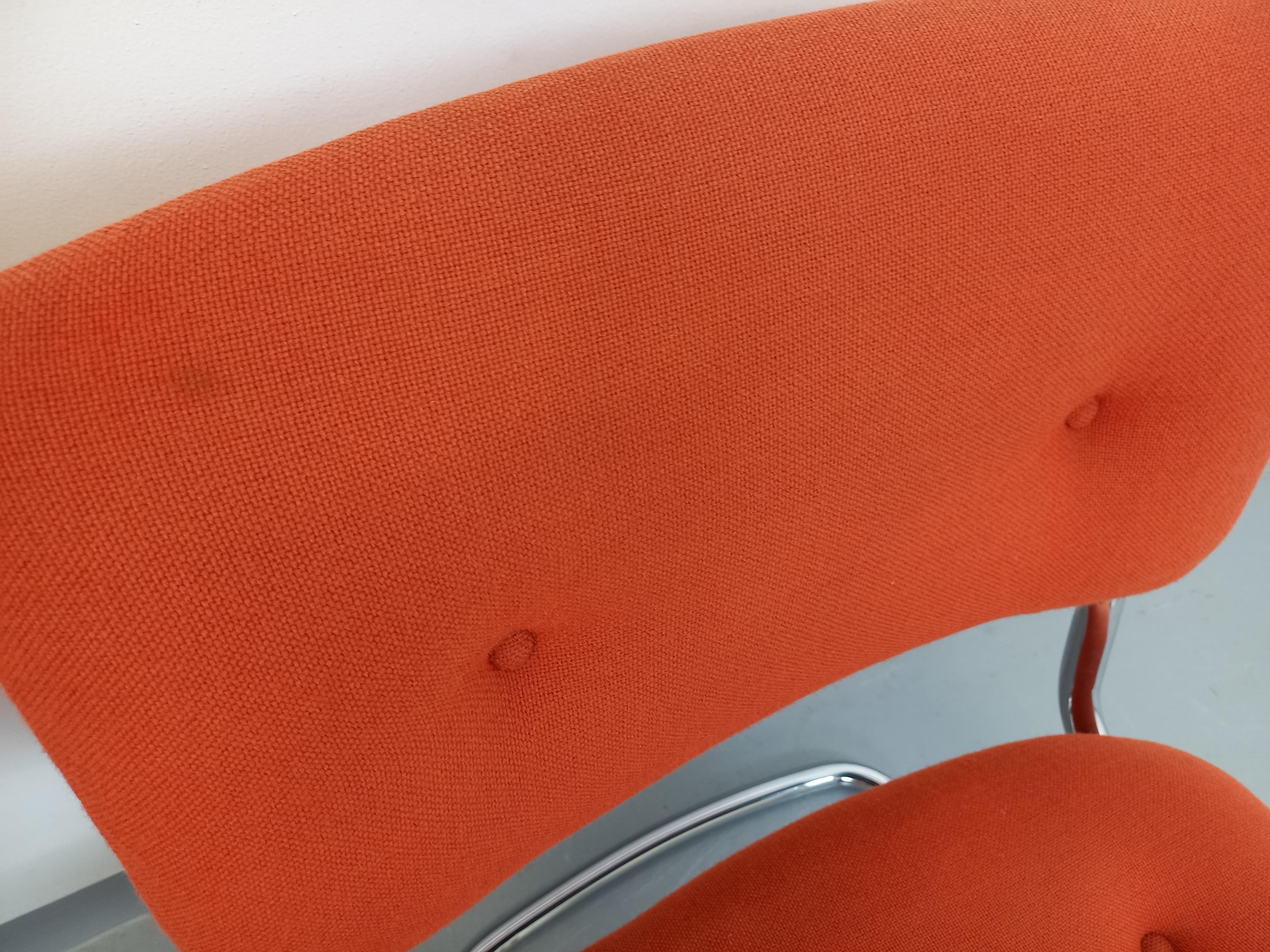 Suite de 2 fauteuils chauffeuses vintage Steelcase Strafor en tissu orange 9