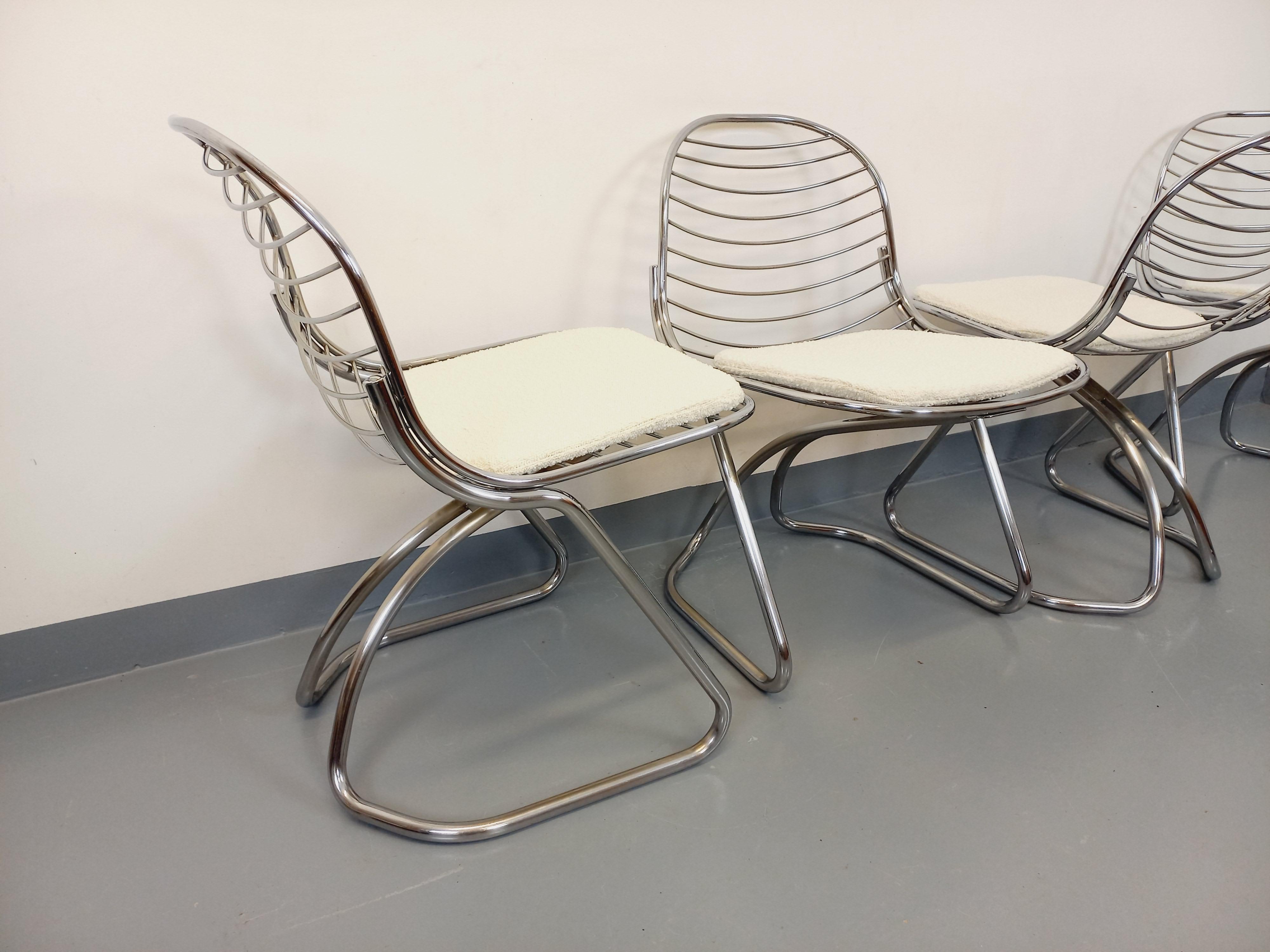 Suite de 4 chaises italiennes vintage Gastone Rinaldi en métal chromé et galette For Sale 12