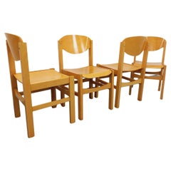 Suite de 4 chaises minimalistes vintage en bois de hêtre des années 80