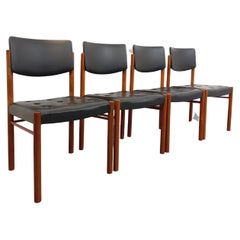 Suite de 4 chaises scandinaves vintage en teck des années 50 60