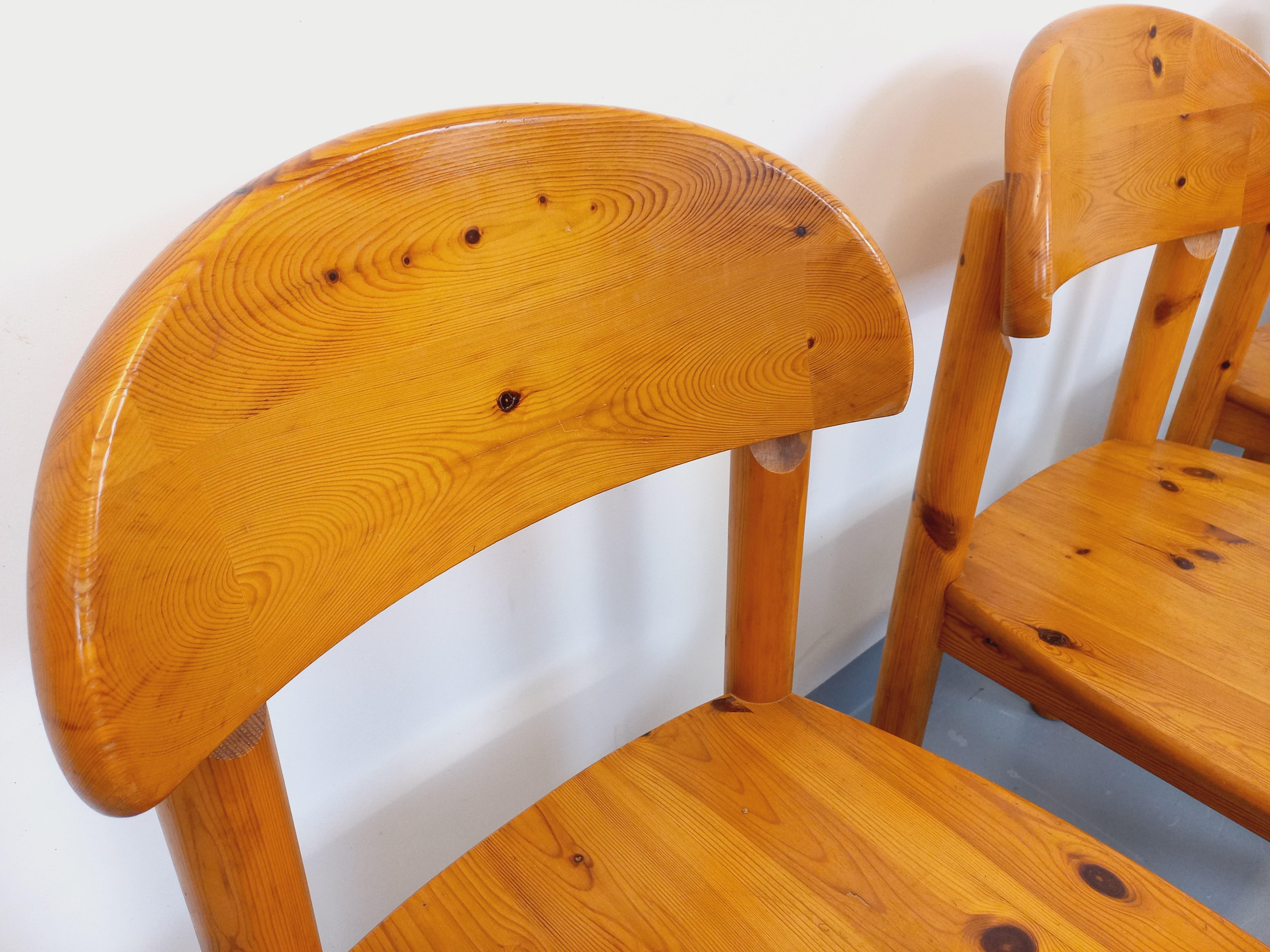 Suite de 4 chaises scandinaves vintage Rainer Daumiller en pin des années 70 im Angebot 8